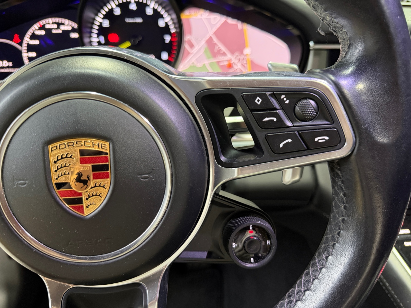 Porsche Panamera 23