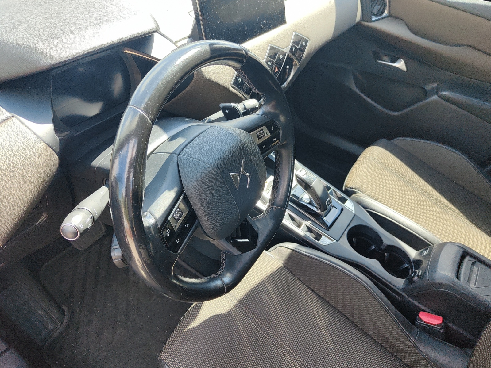 Ds Automobiles Ds3 8