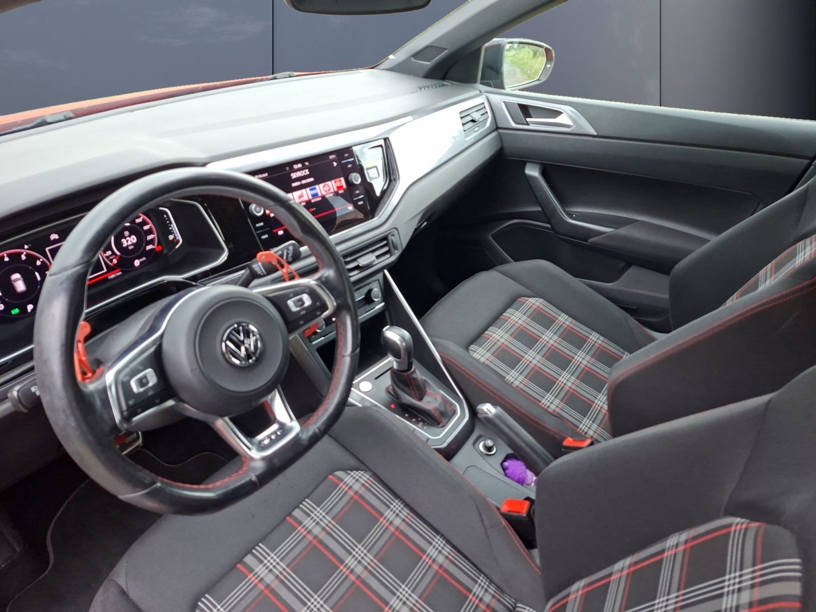 Volkswagen Polo 8