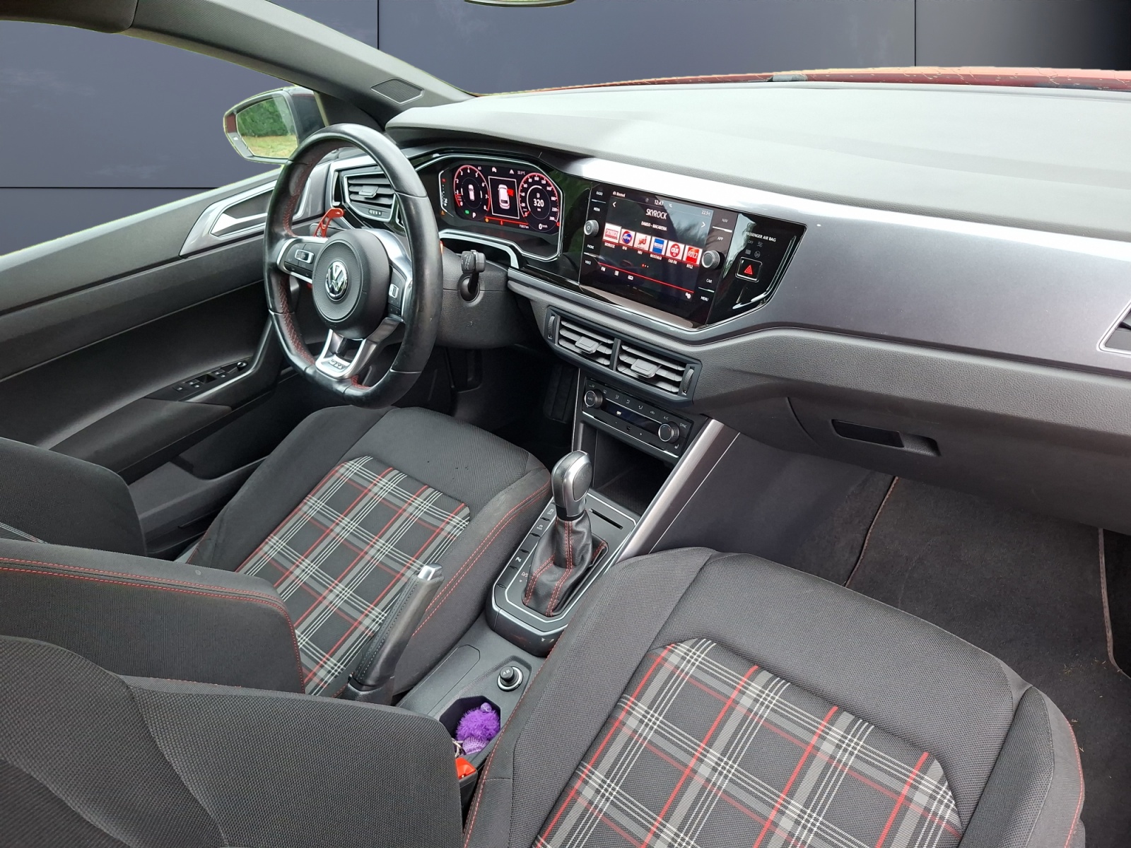 Volkswagen Polo 12
