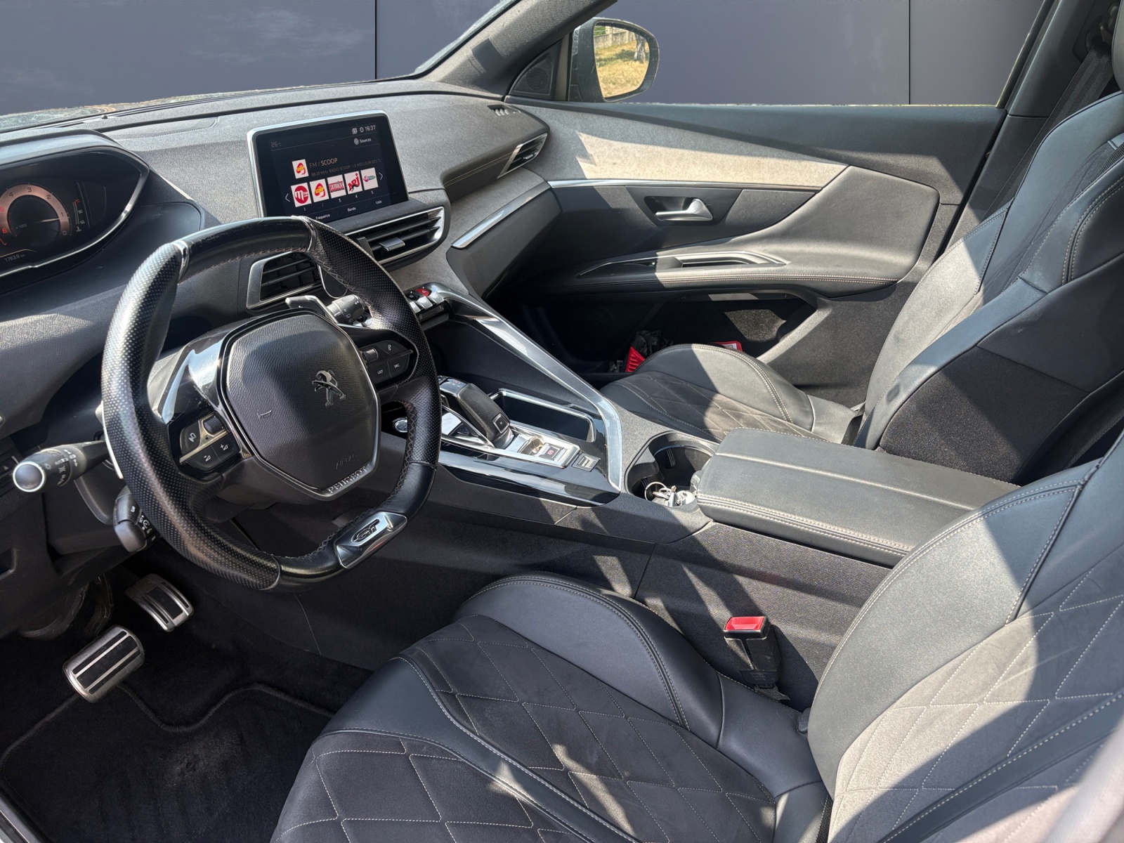 Peugeot 3008 8
