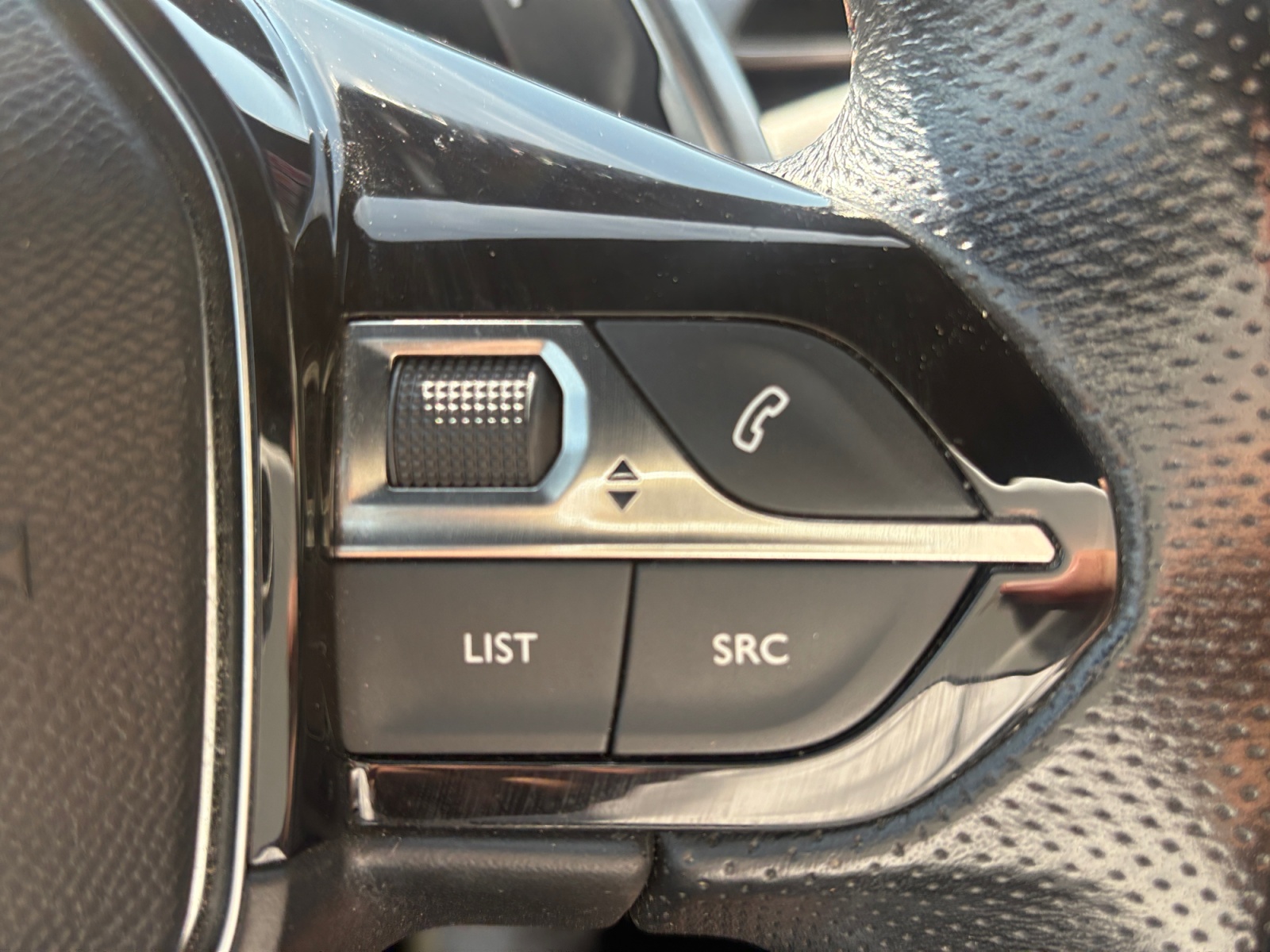 Peugeot 3008 18