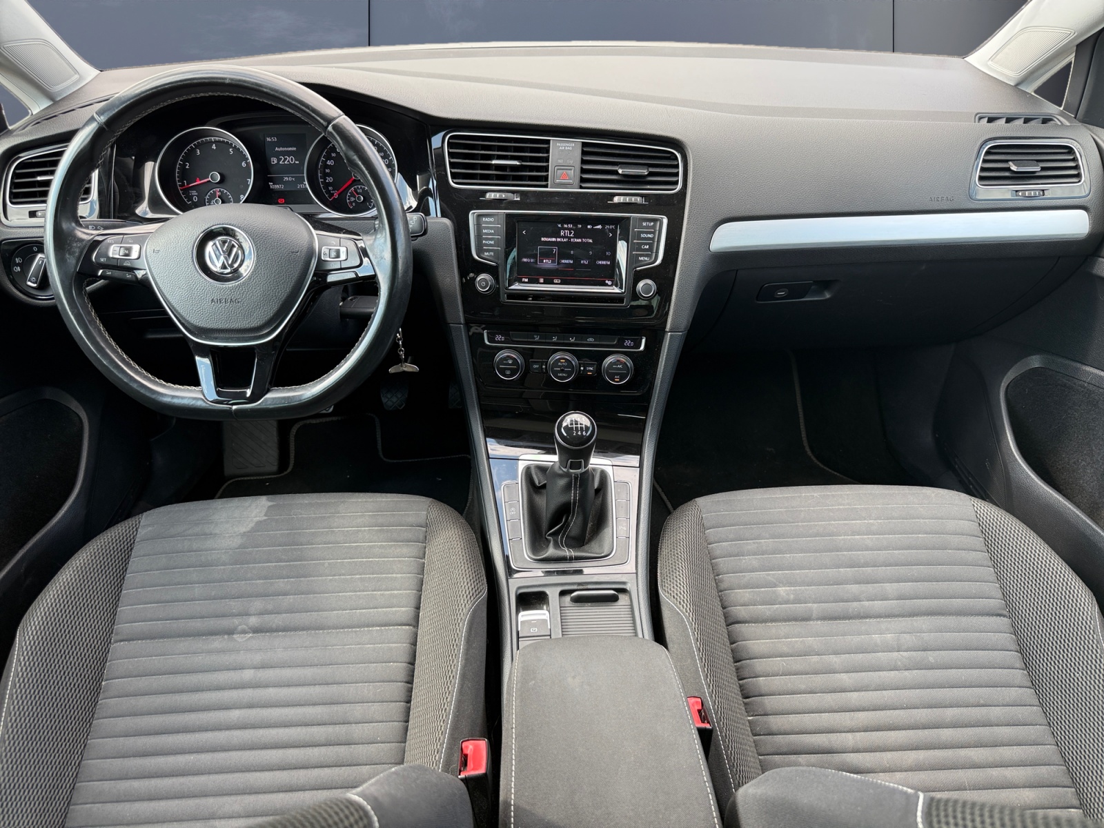 Volkswagen Golf 14