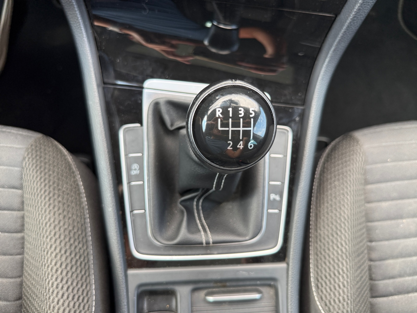 Volkswagen Golf 22
