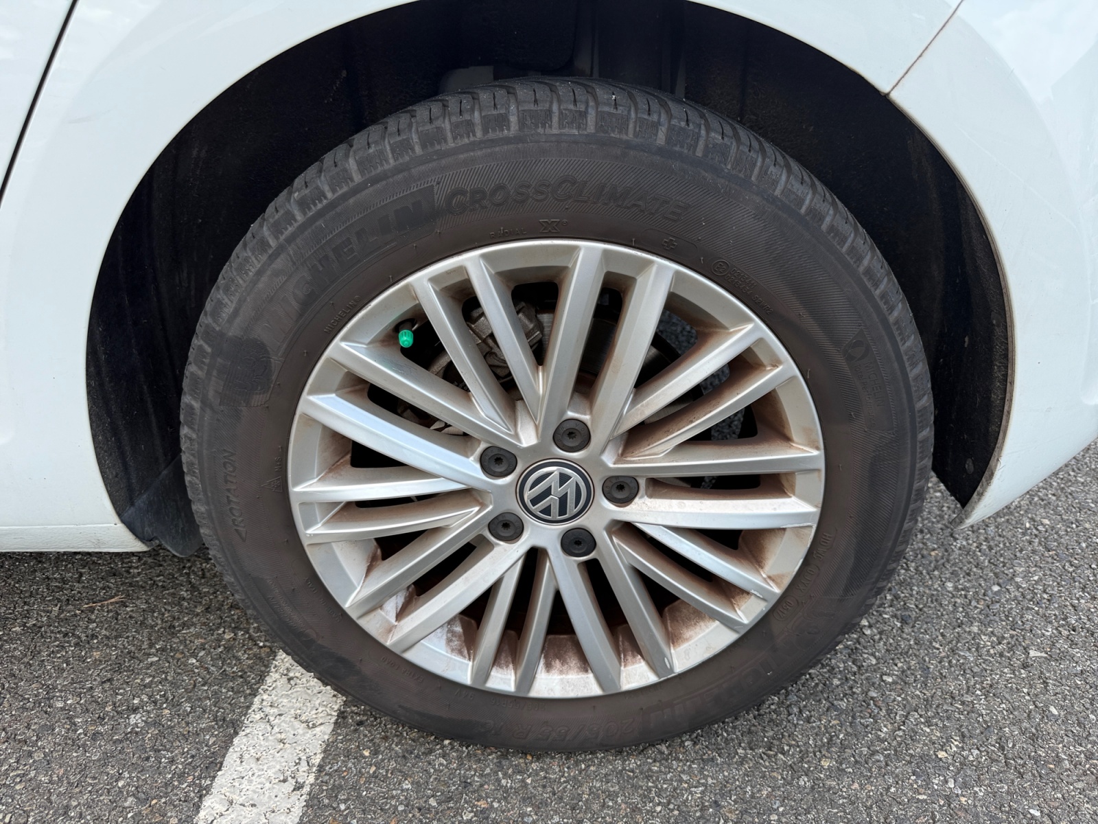 Volkswagen Golf 32