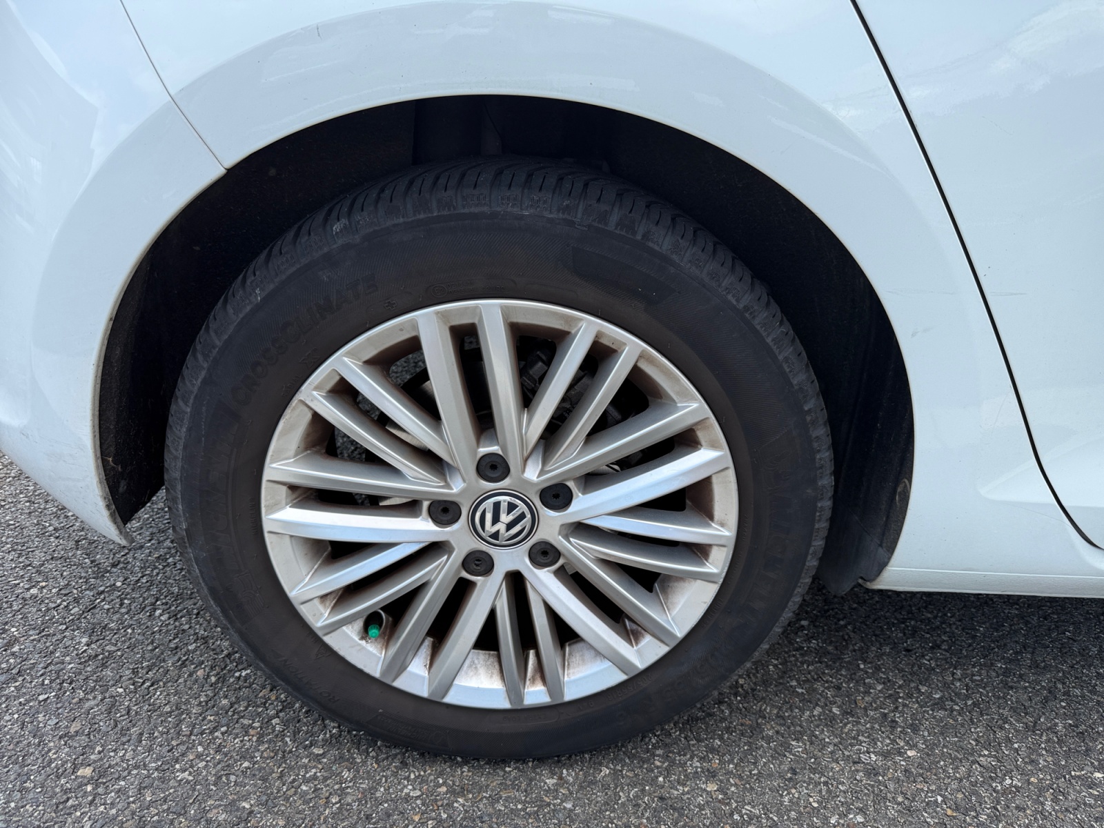 Volkswagen Golf 34