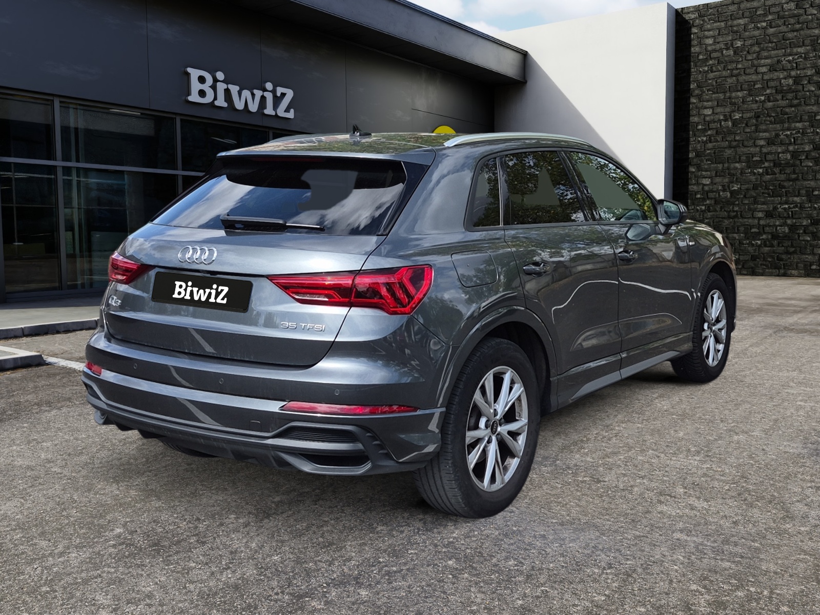 Audi Q3 4