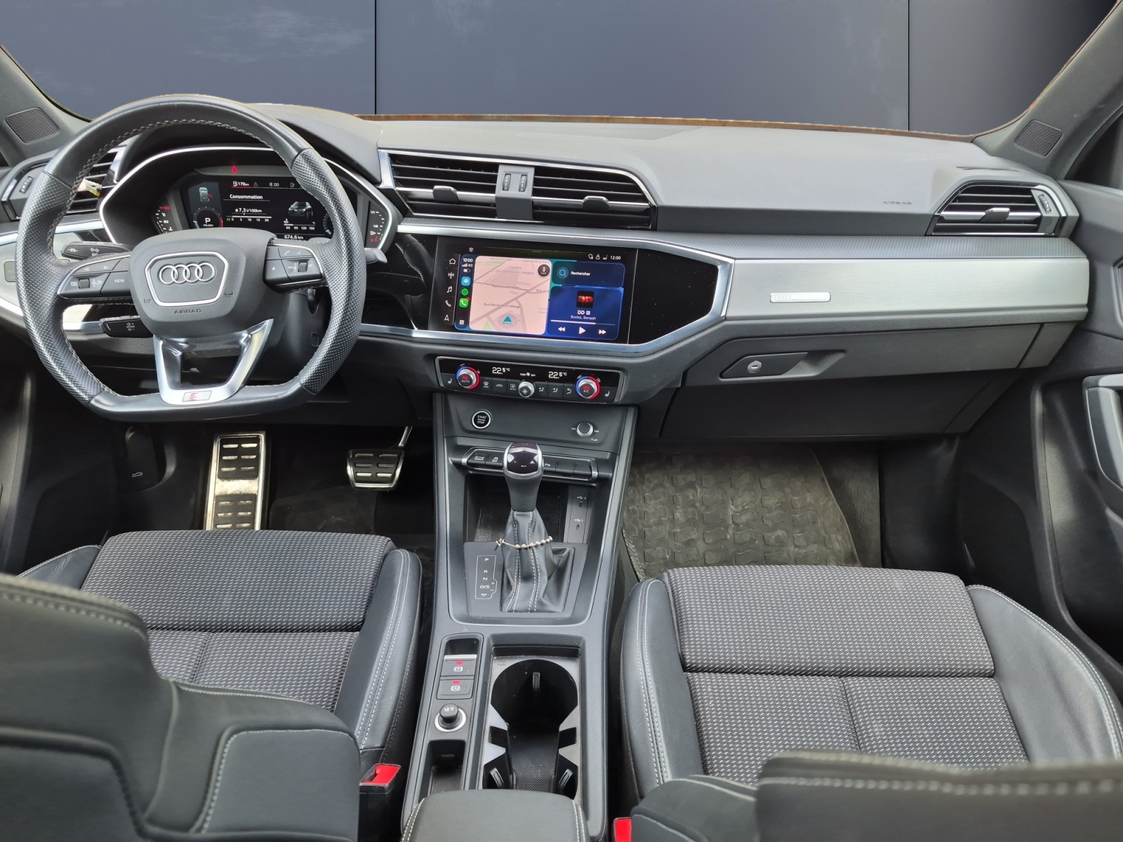 Audi Q3 14