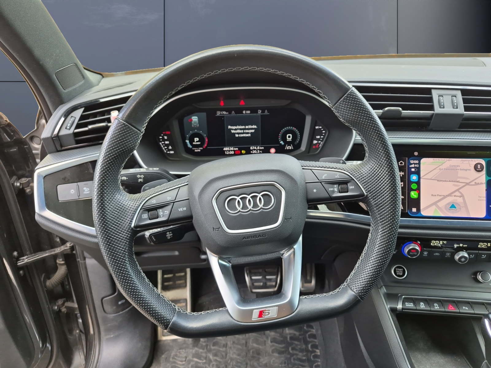 Audi Q3 15