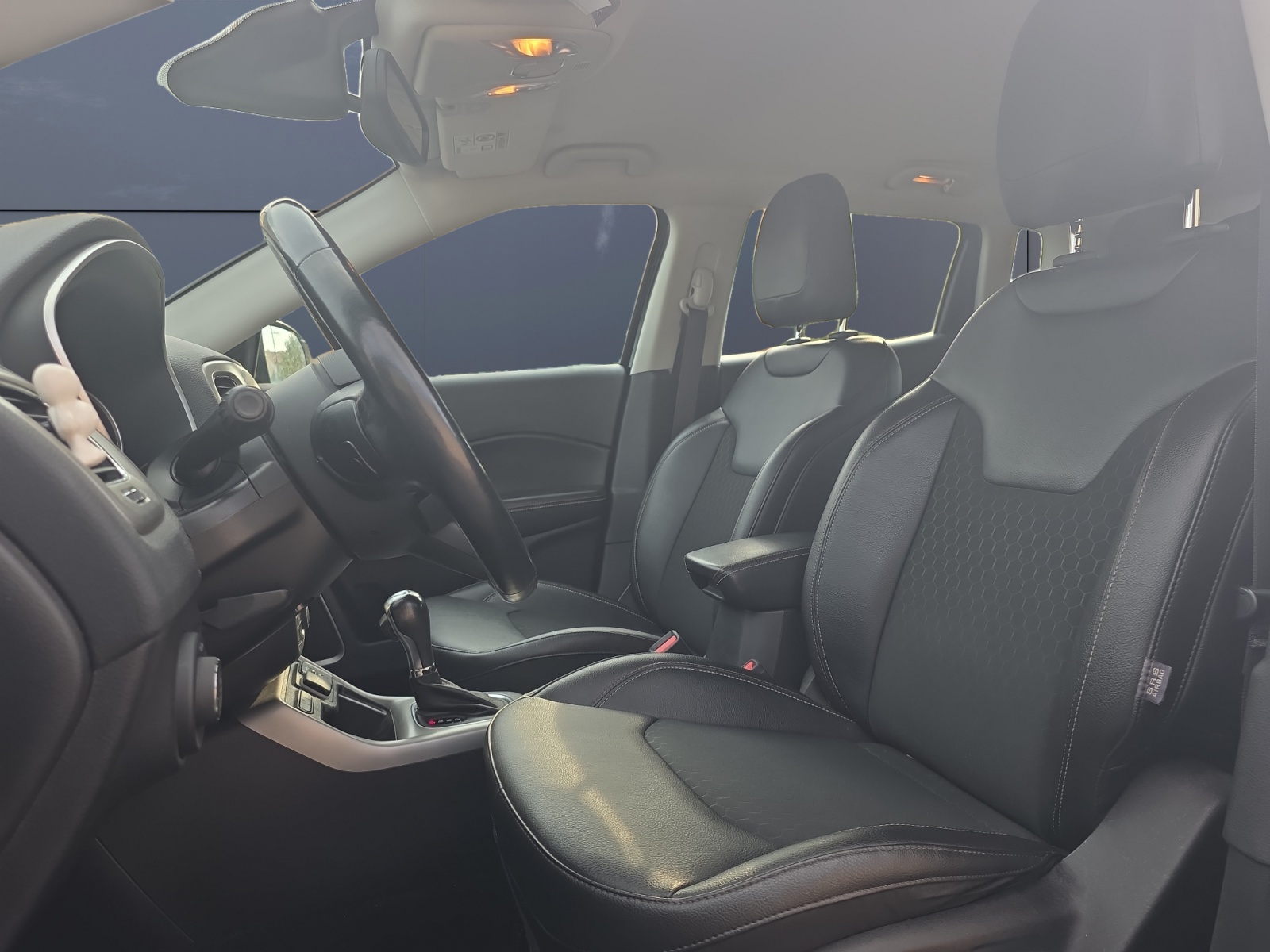 Jeep Compass 9