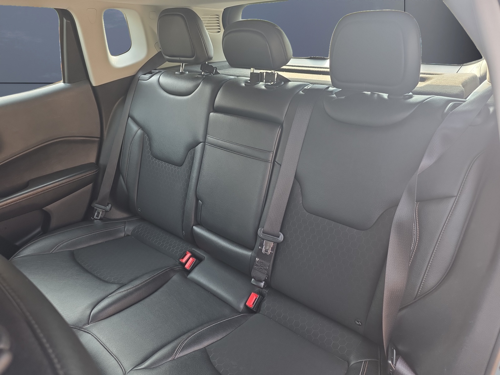 Jeep Compass 10