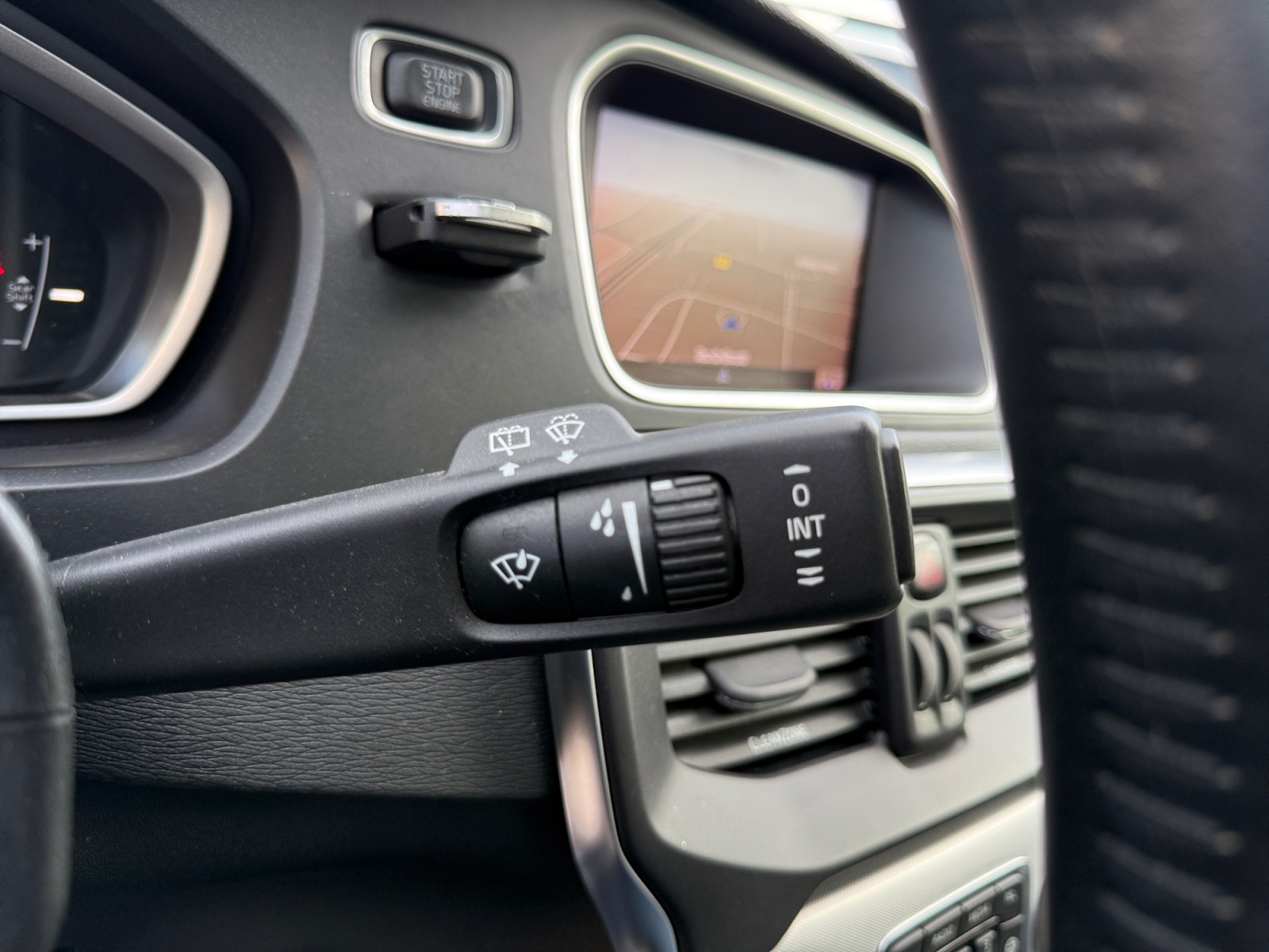 Volvo V40 Cross Country 21