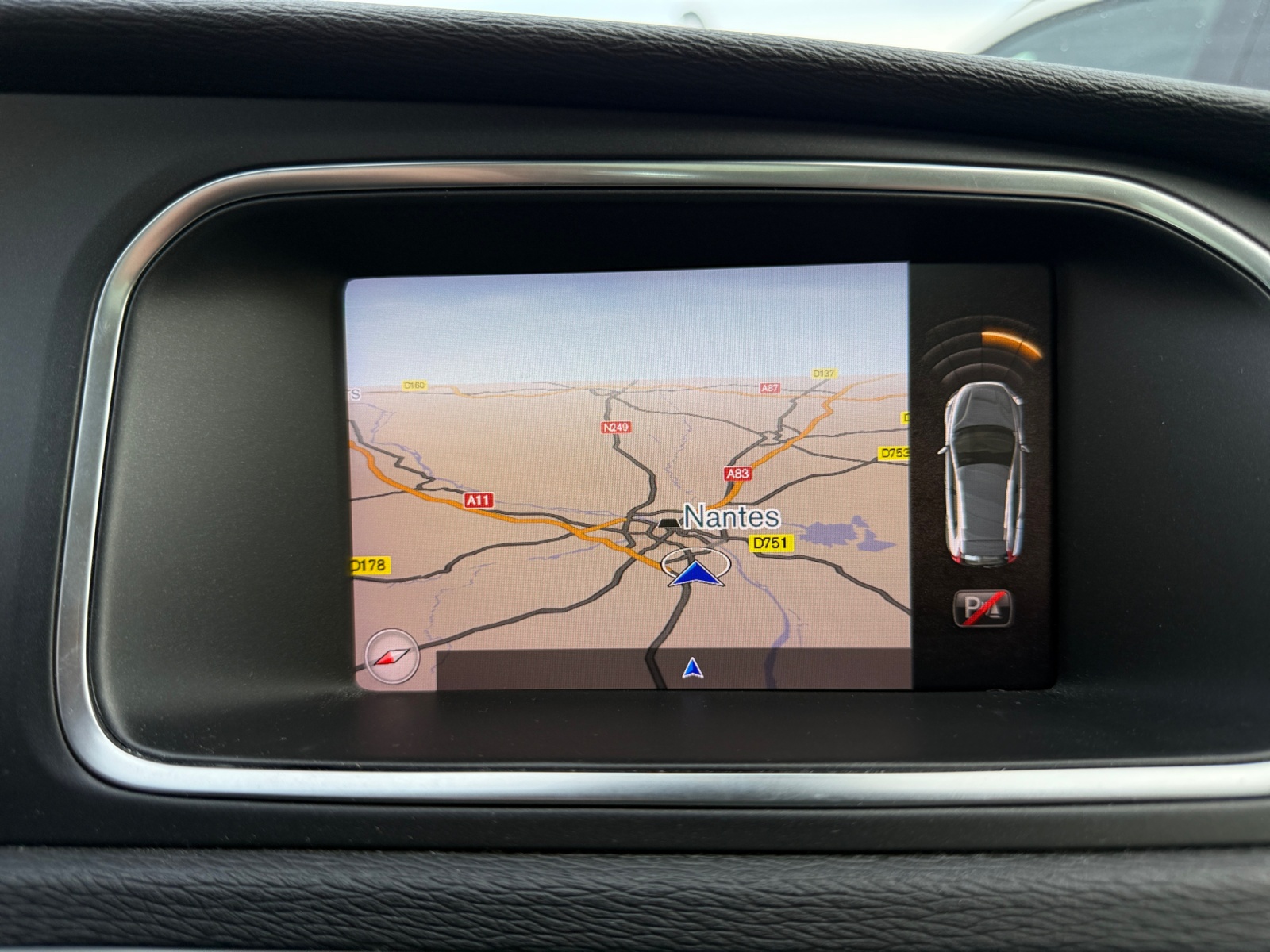 Volvo V40 Cross Country 25
