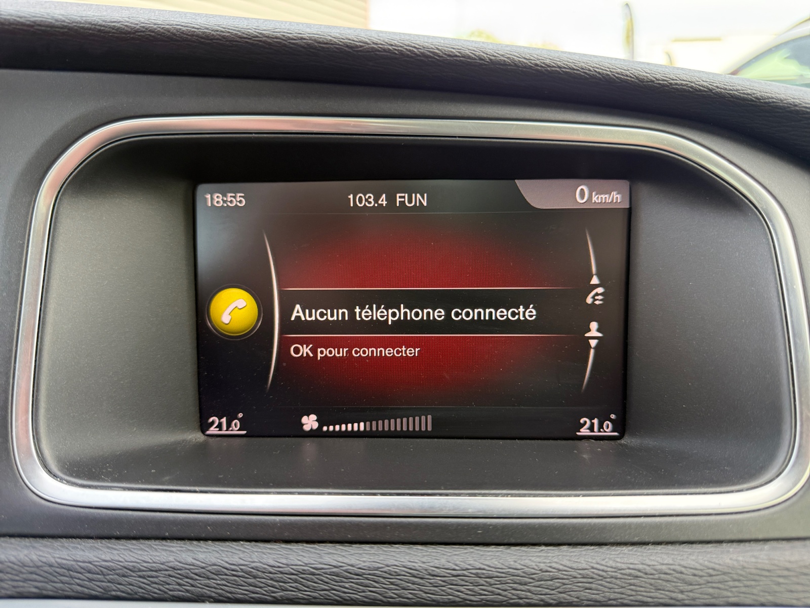 Volvo V40 Cross Country 26