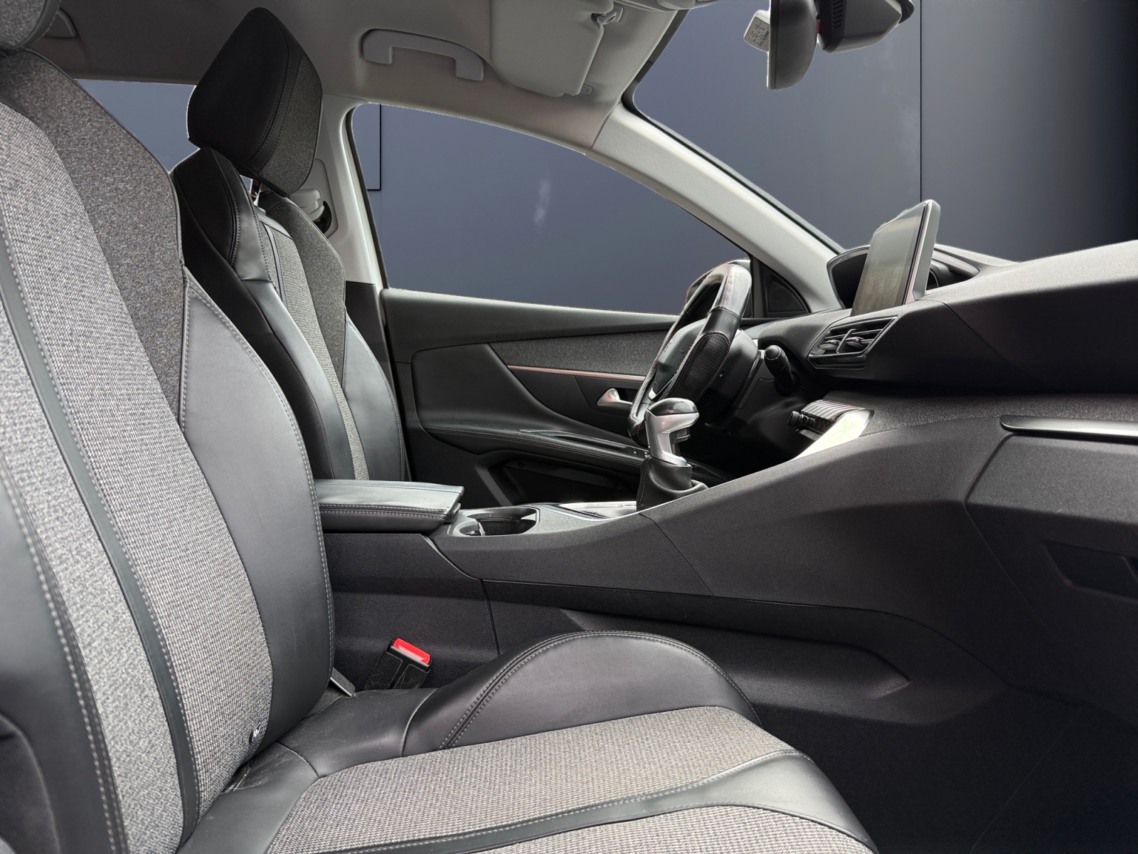 Peugeot 3008 13