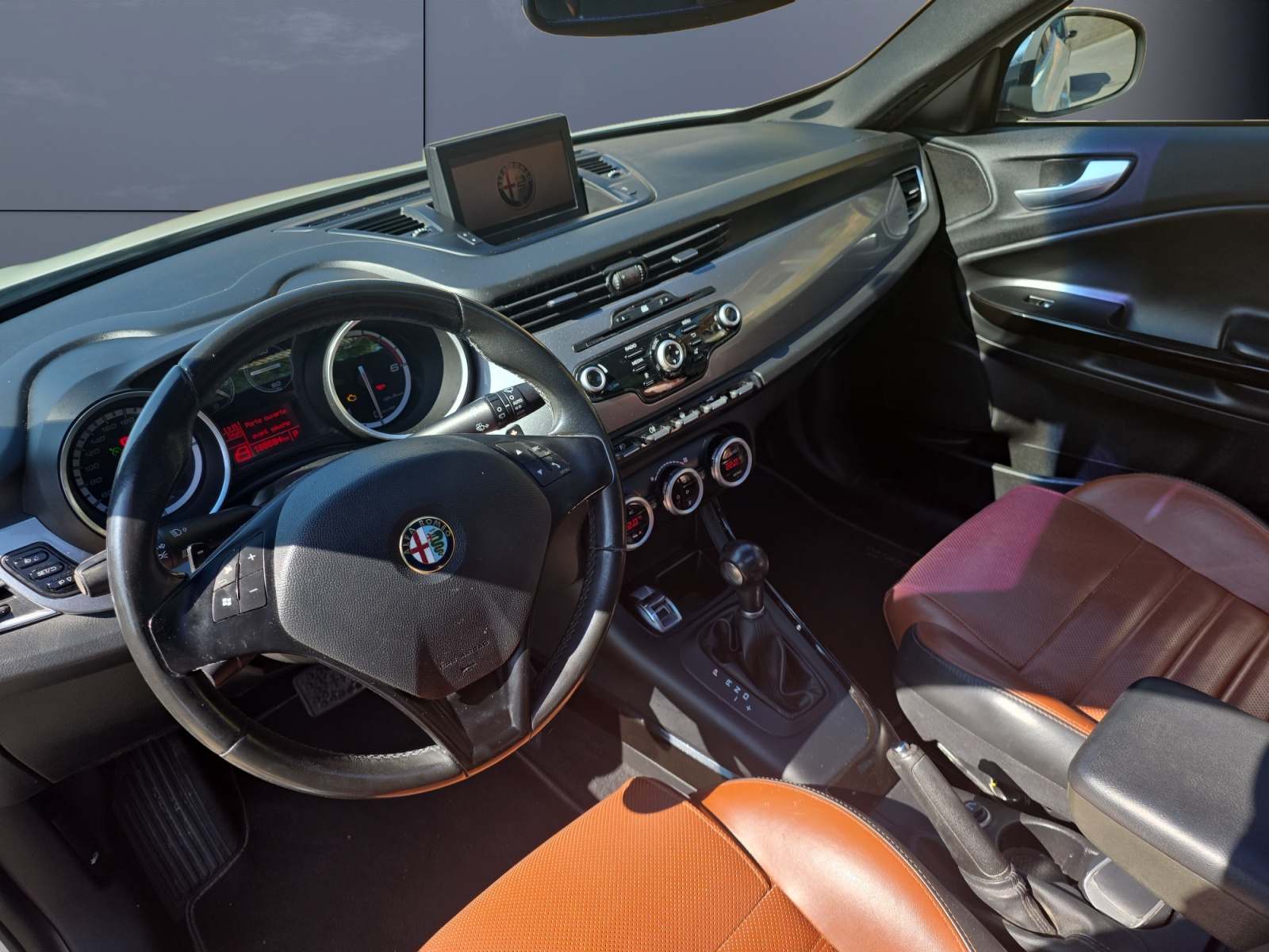 Alfa Romeo Giulietta 8