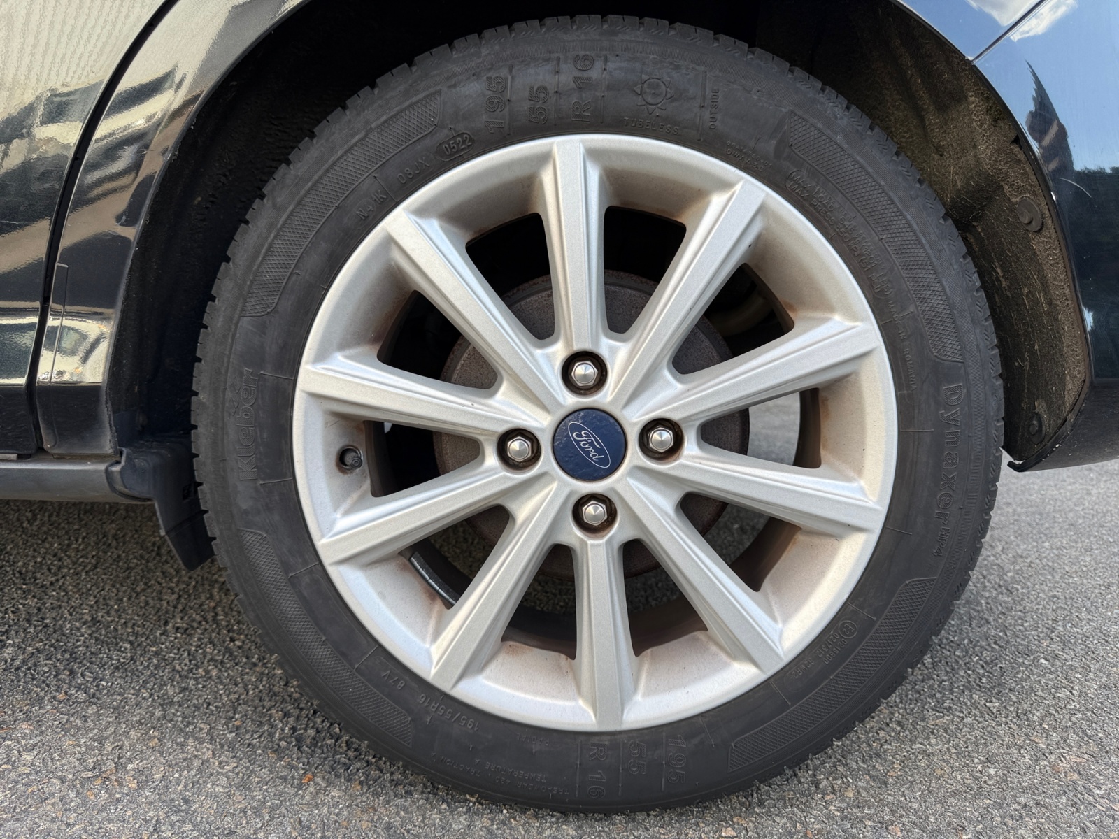 Ford B-Max 32