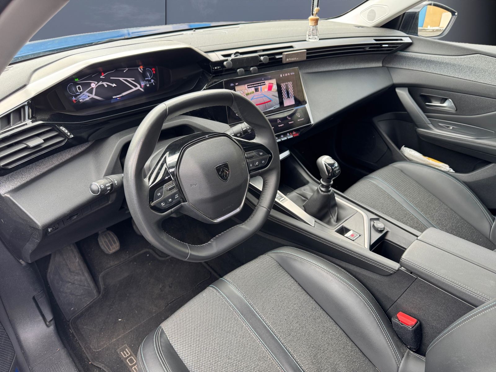 Peugeot 308 8
