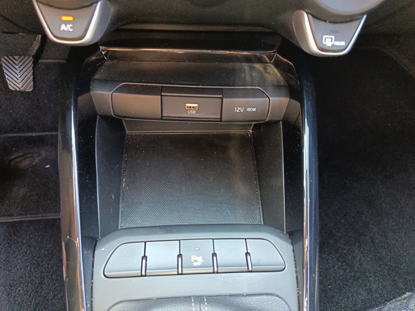 Kia Rio 24