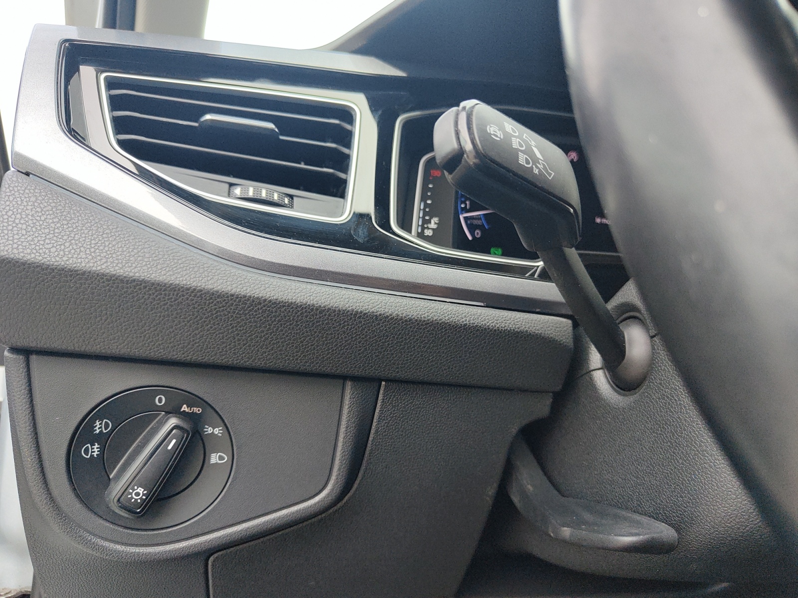 Volkswagen Polo 24