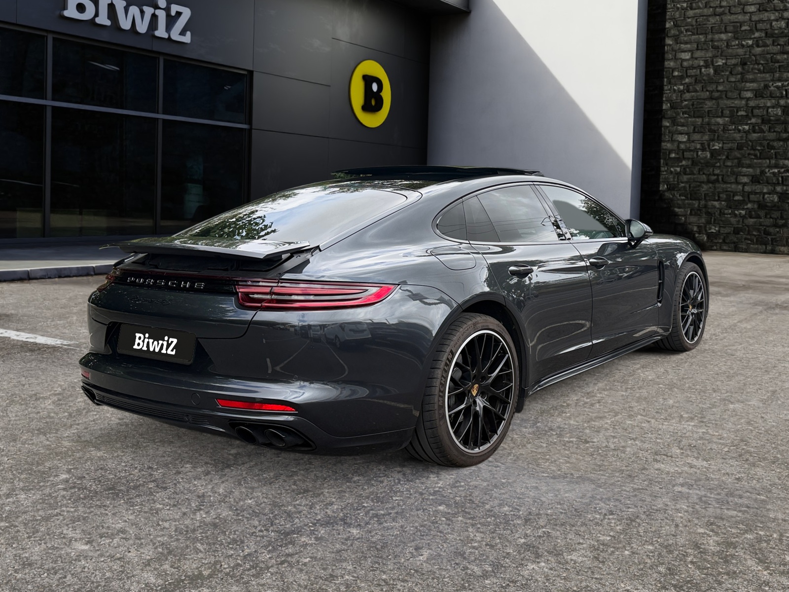 Porsche Panamera 4