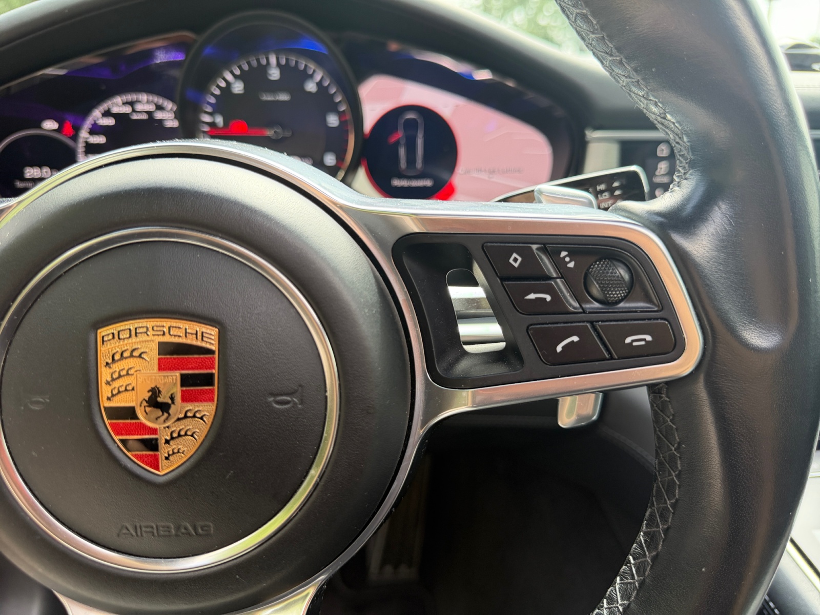 Porsche Panamera 22