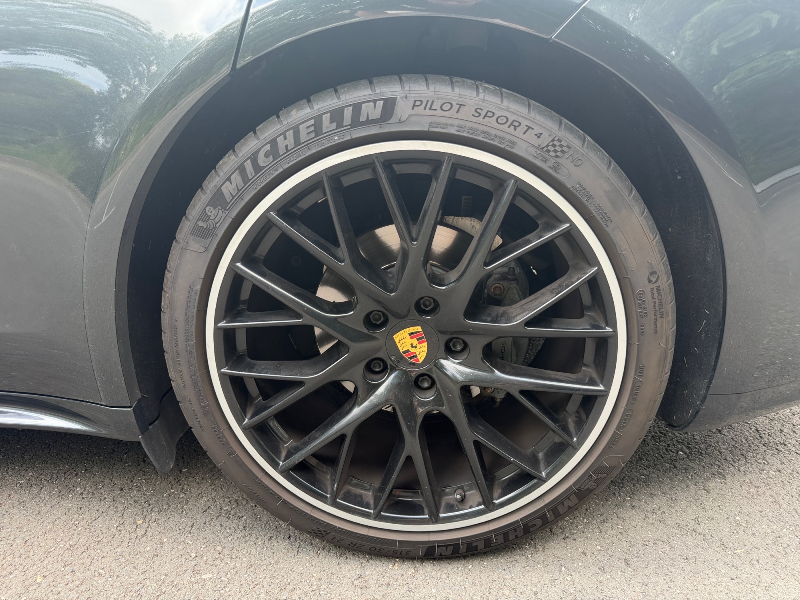 Porsche Panamera 28