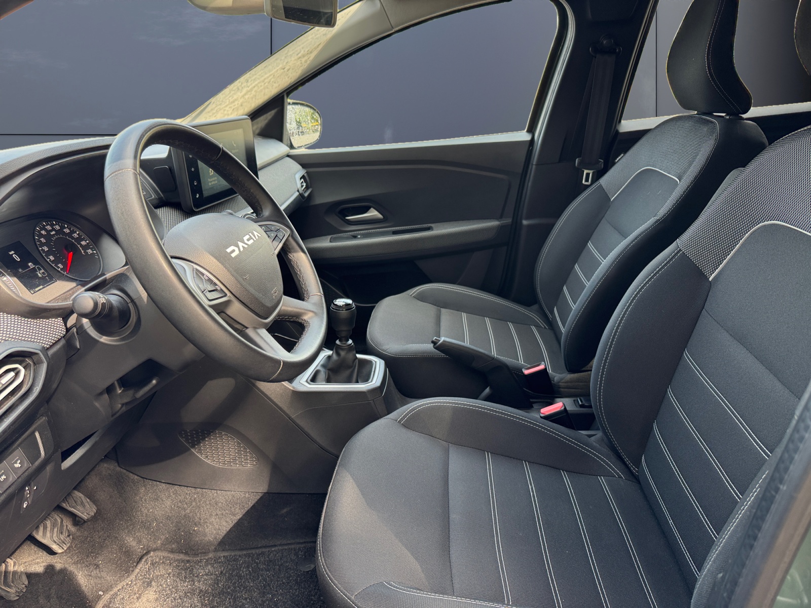 Dacia Jogger 9