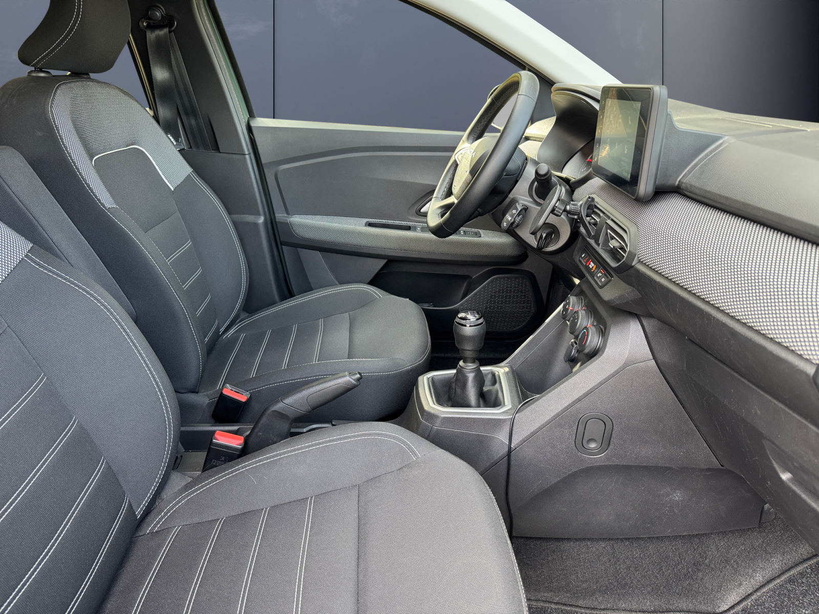 Dacia Jogger 13