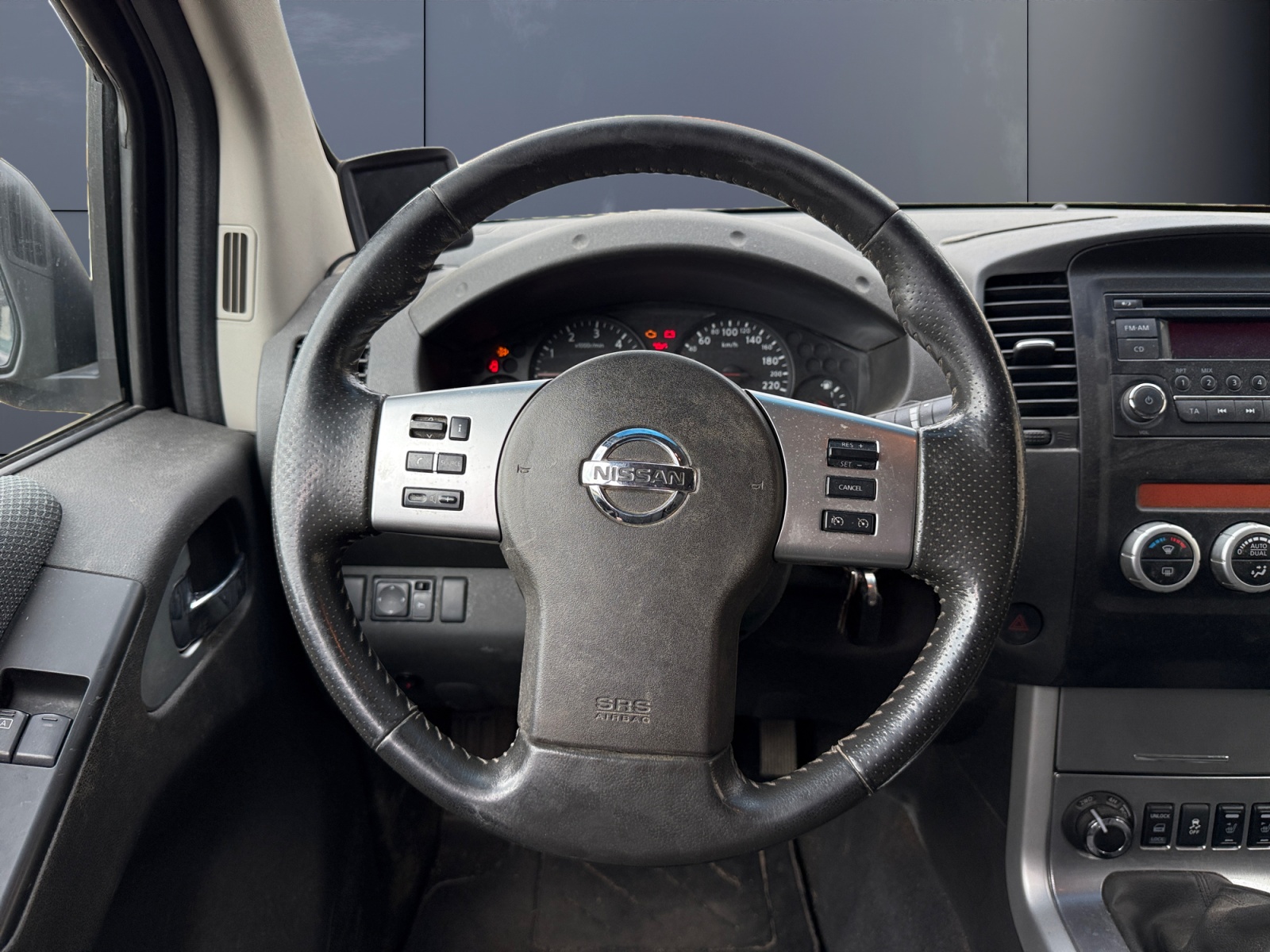 Nissan Navara 15