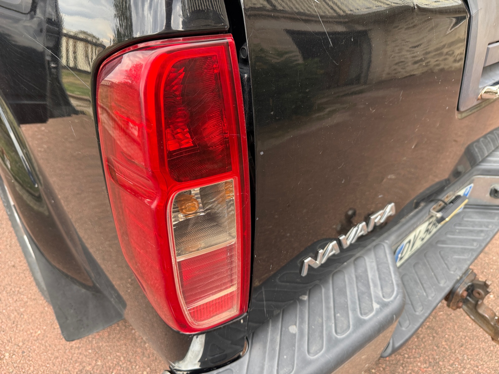 Nissan Navara 30
