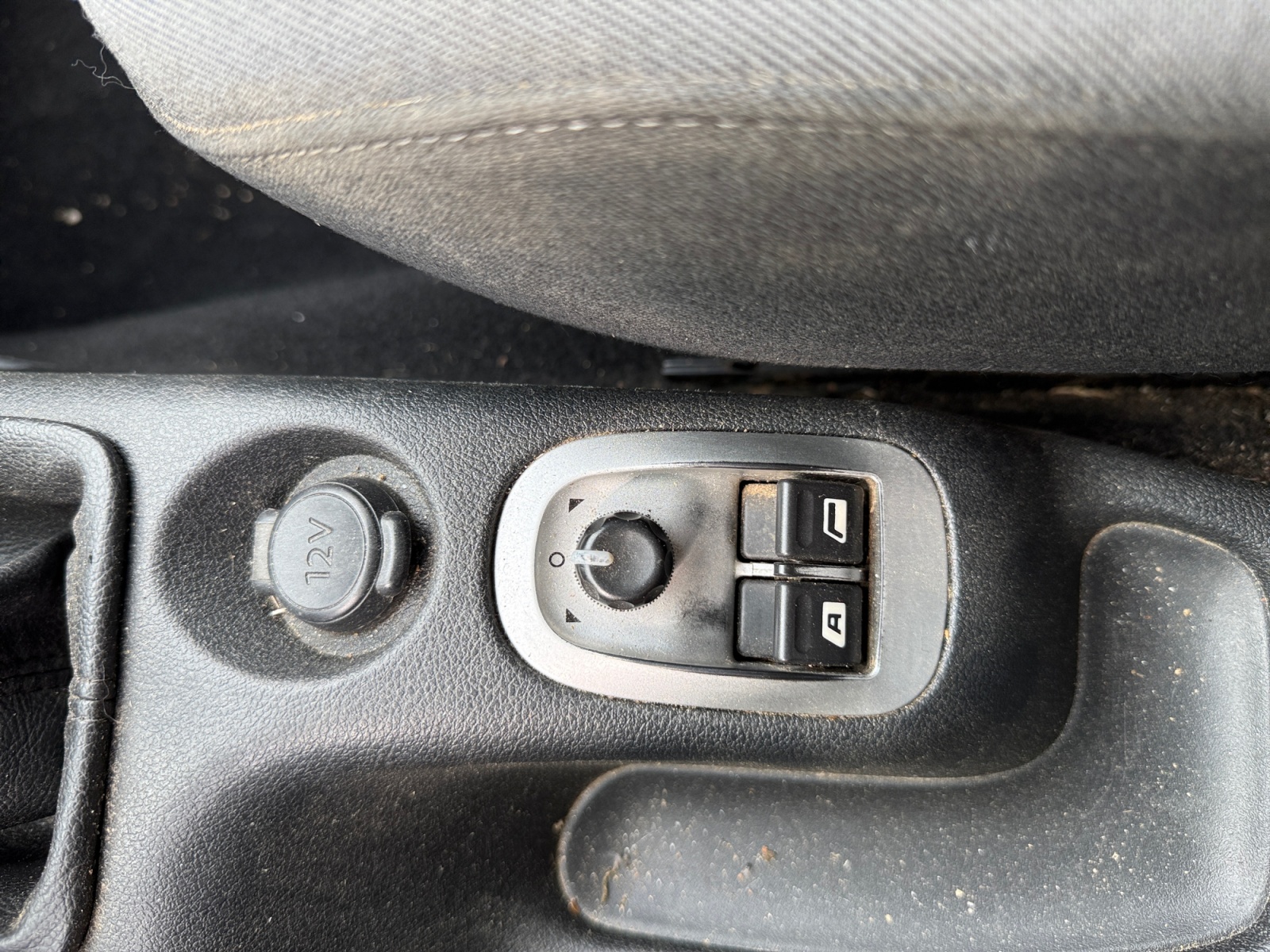 Peugeot 206 Plus 23