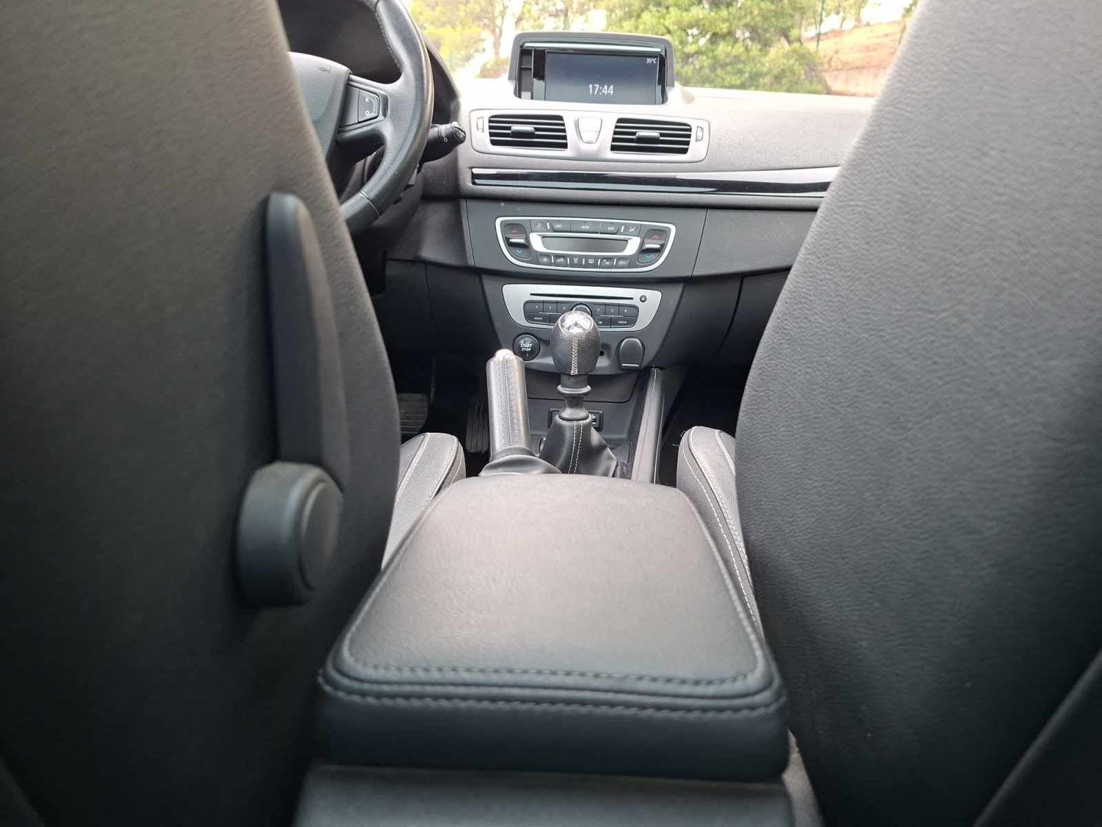 Renault Megane 24