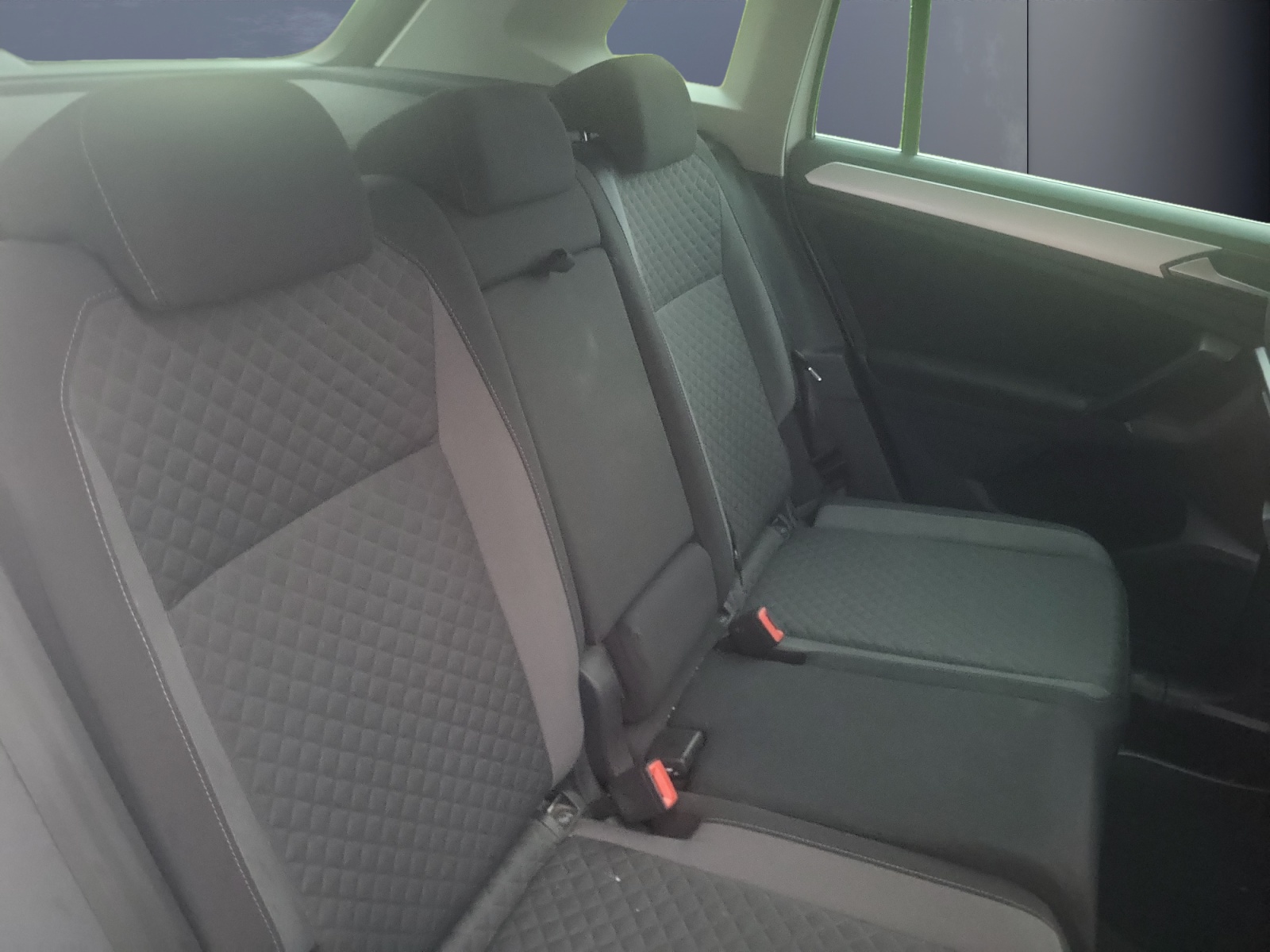 Volkswagen Tiguan 11