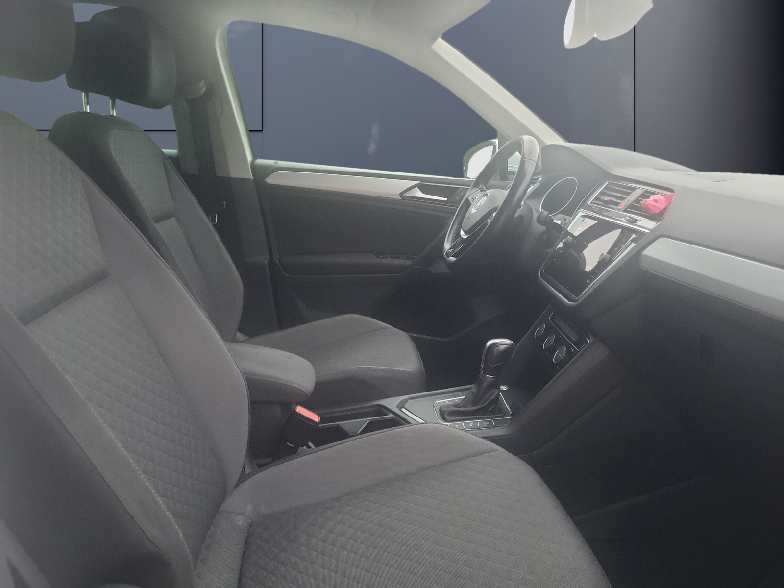Volkswagen Tiguan 13