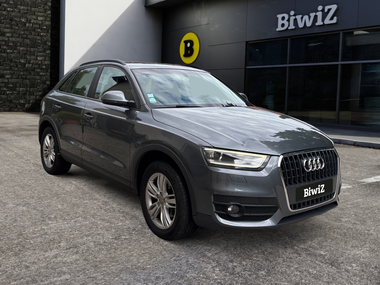 Audi Q3 6
