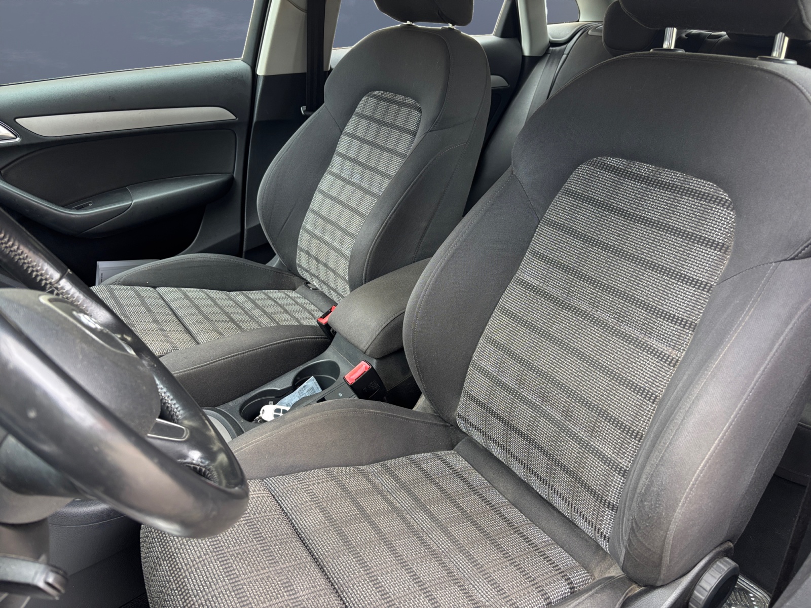 Audi Q3 9