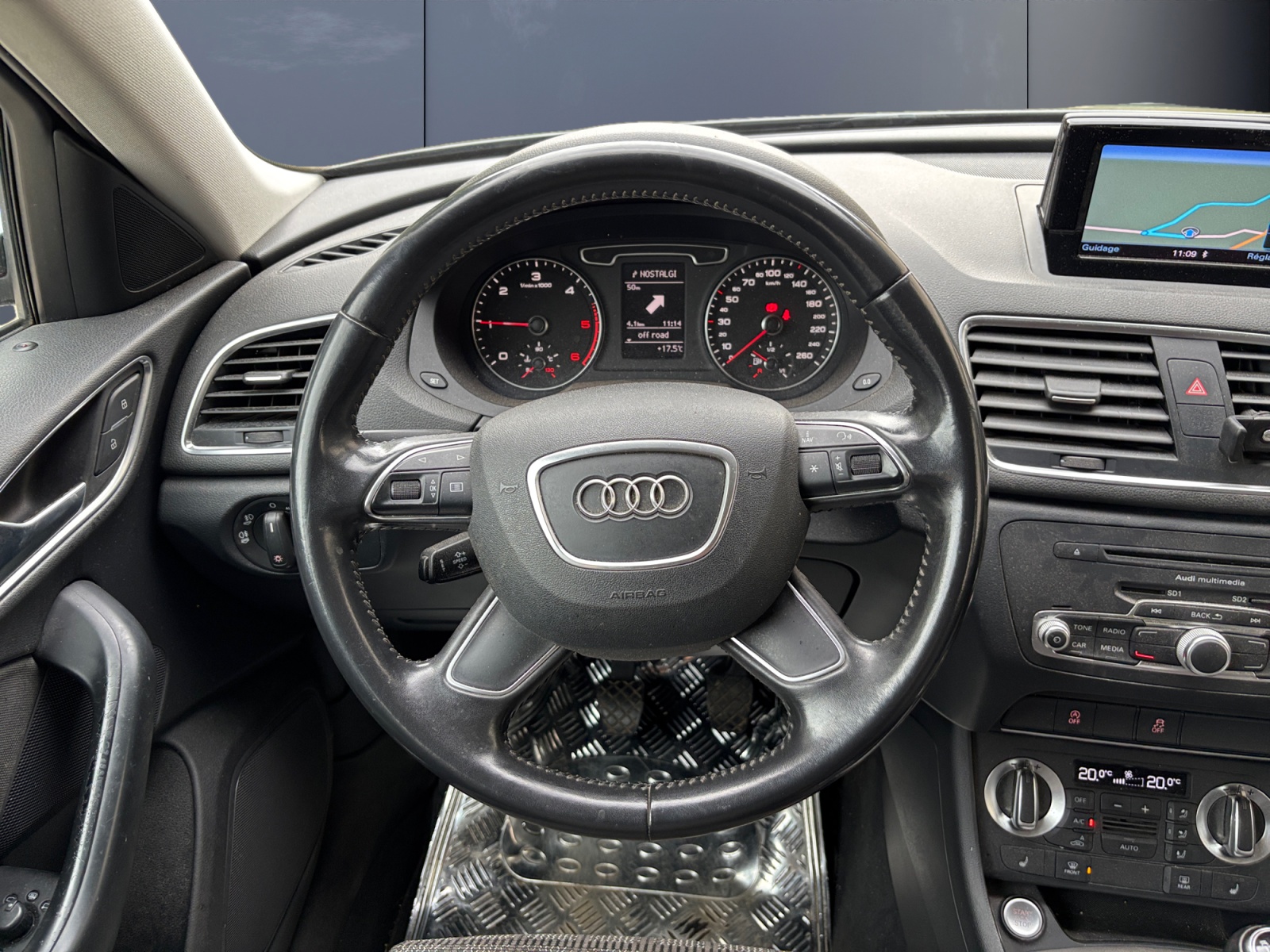 Audi Q3 15