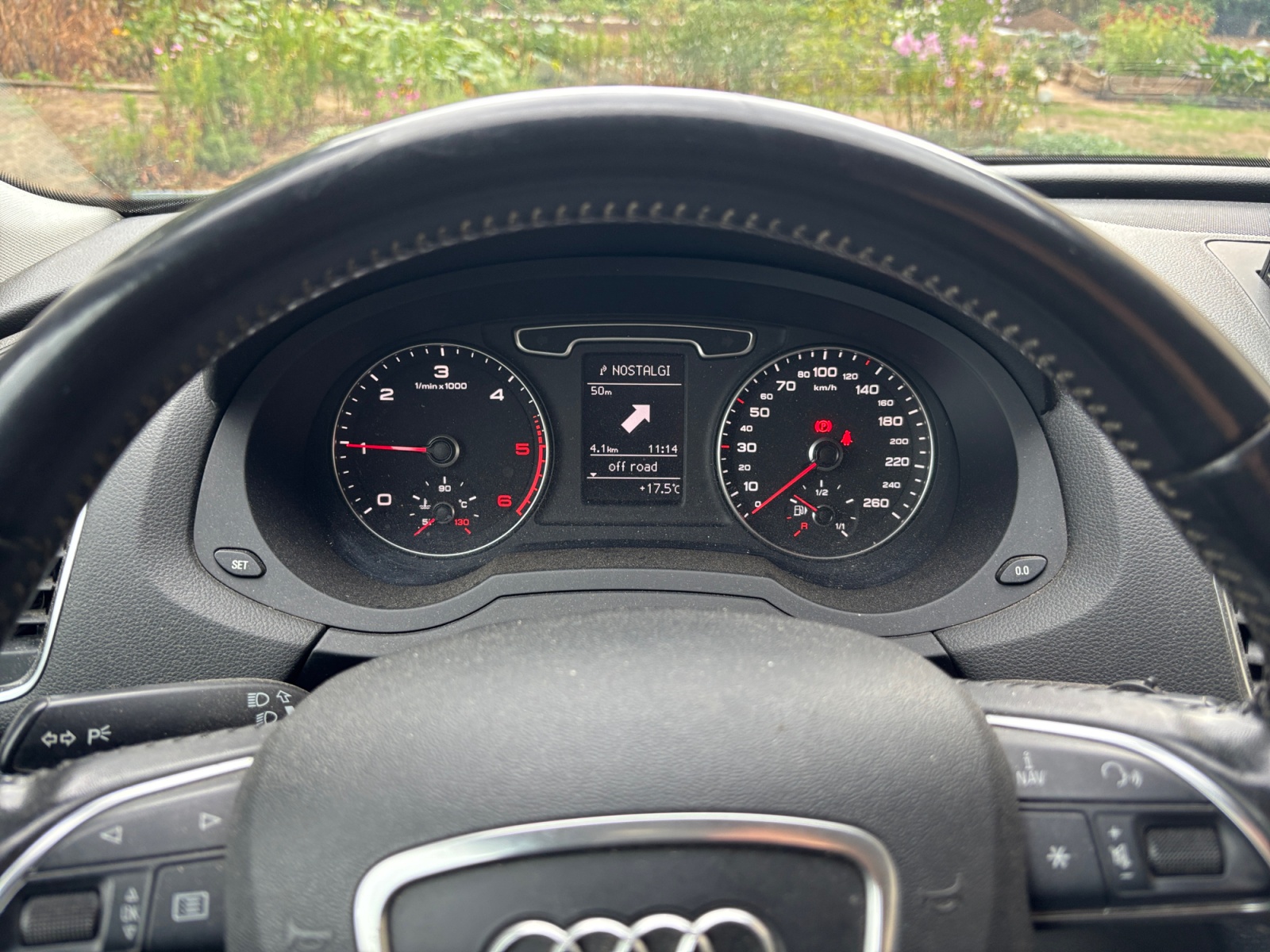 Audi Q3 16