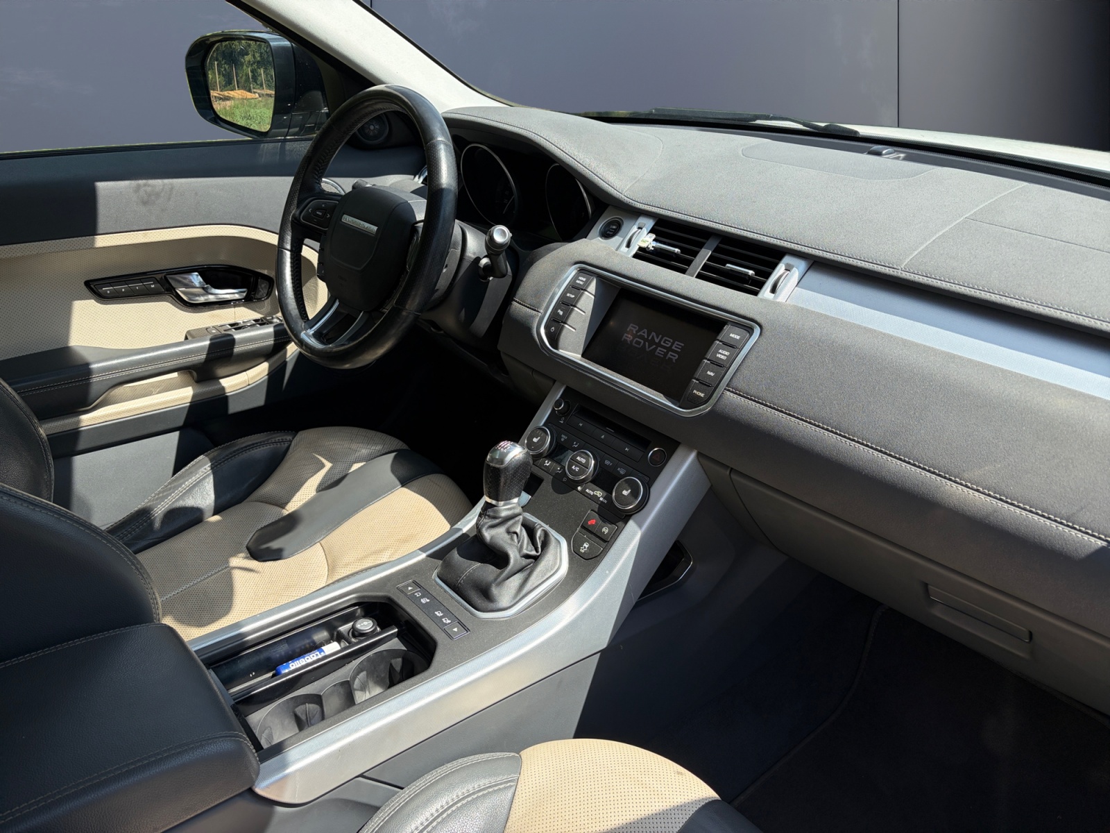 Land Rover Range Rover Evoque 12