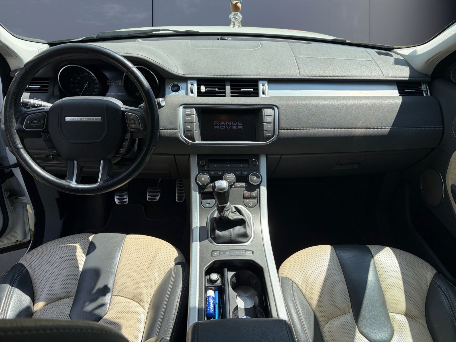 Land Rover Range Rover Evoque 14