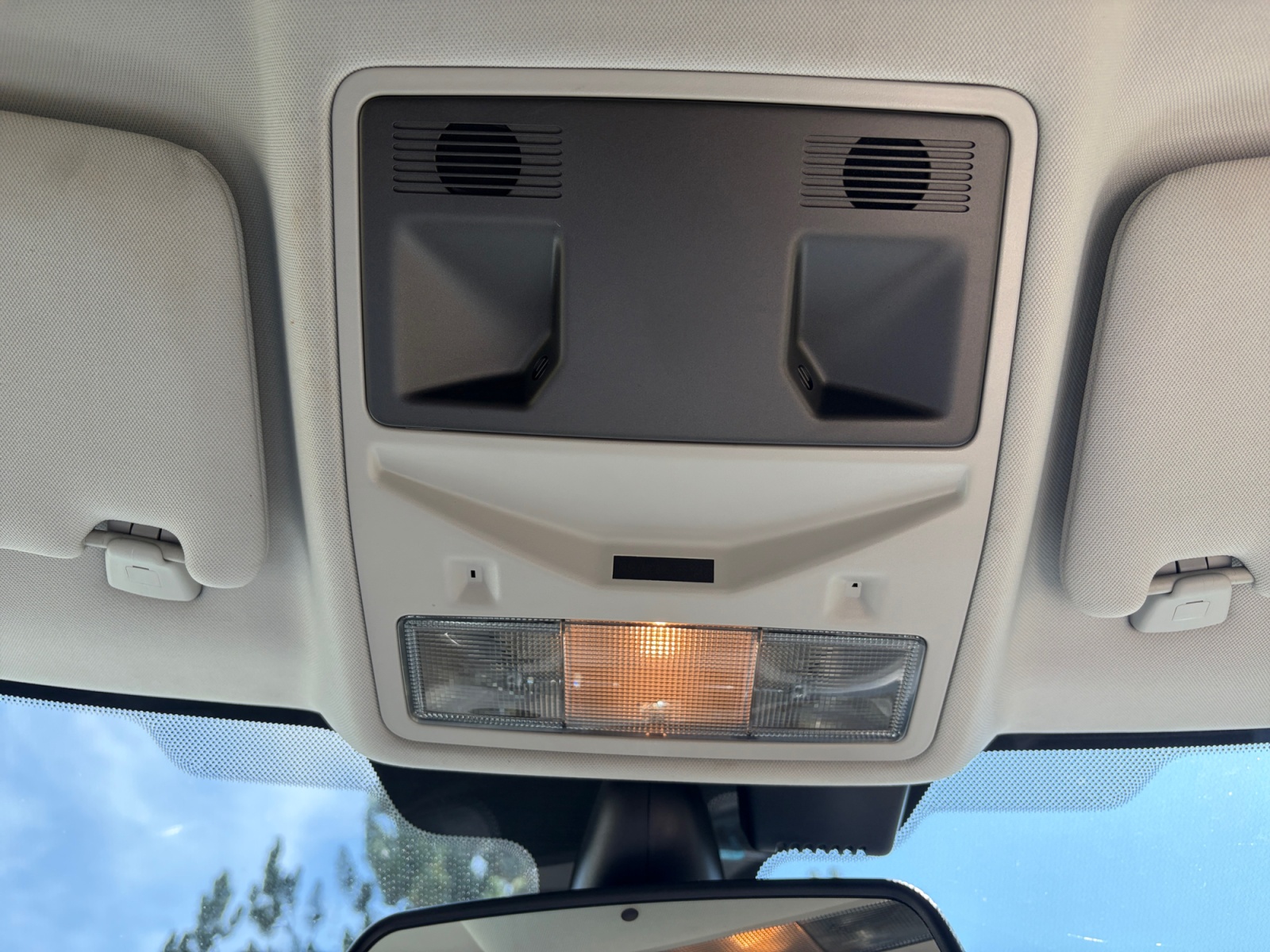 Land Rover Range Rover Evoque 24
