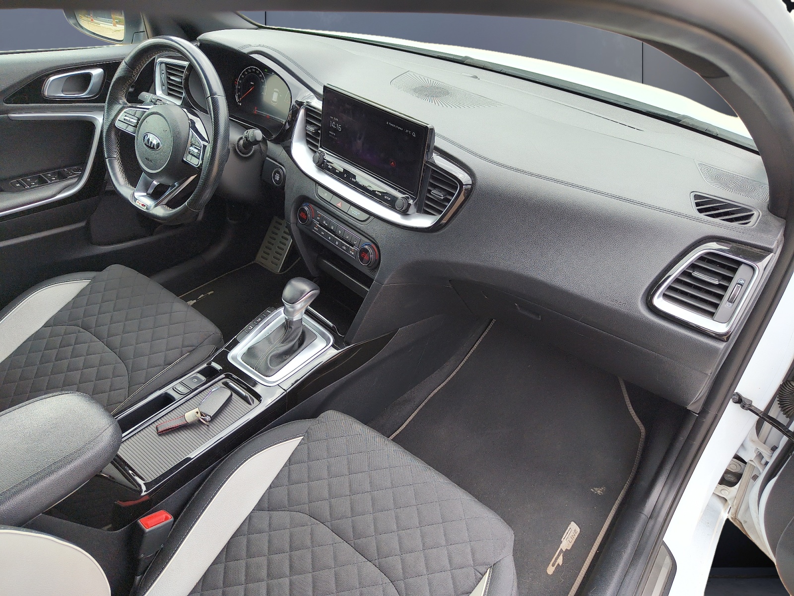 Kia Ceed 12