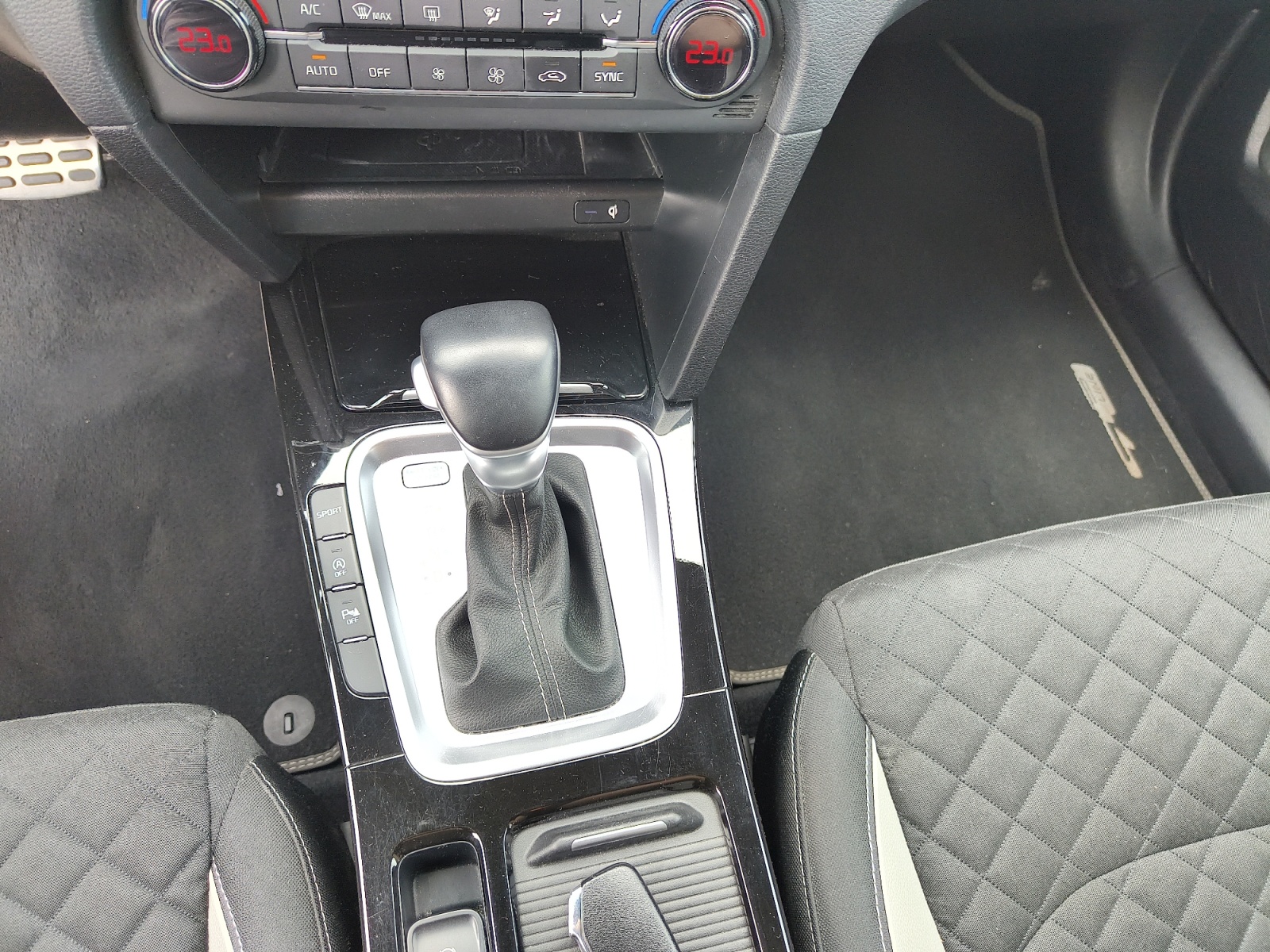 Kia Ceed 17