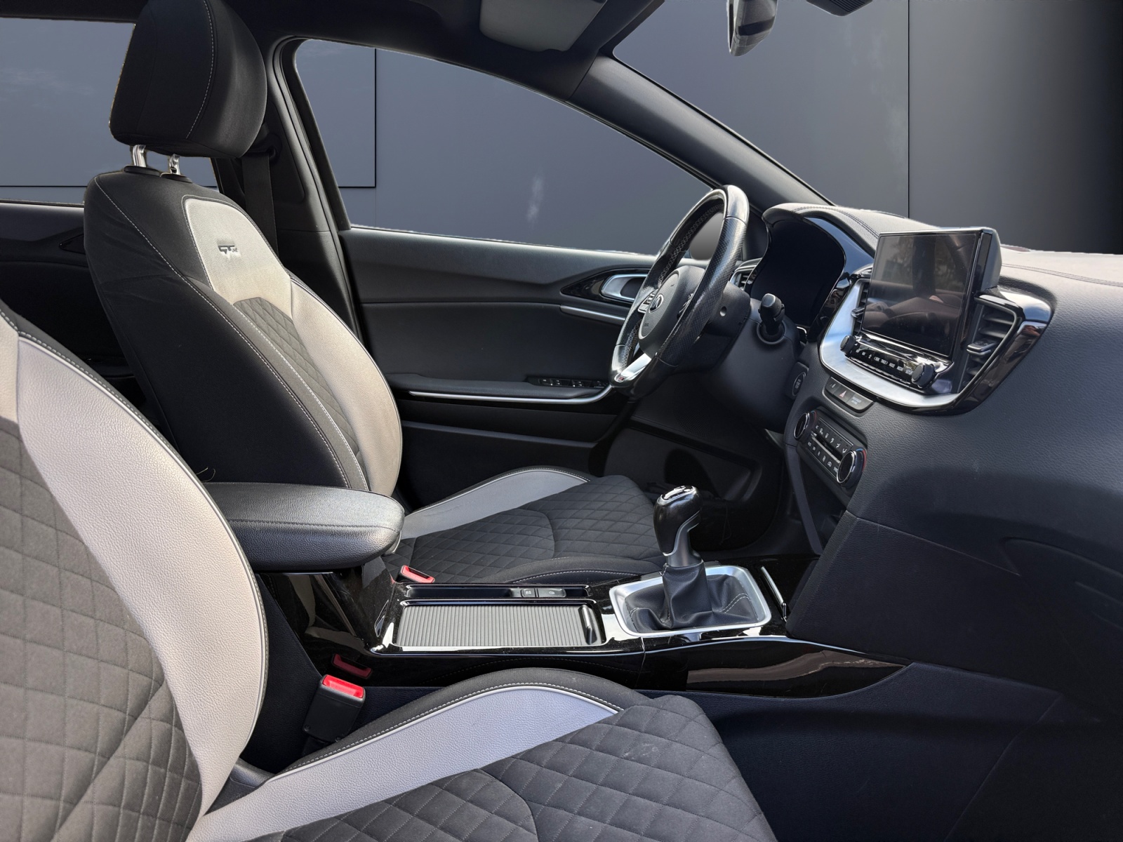 Kia Ceed 13