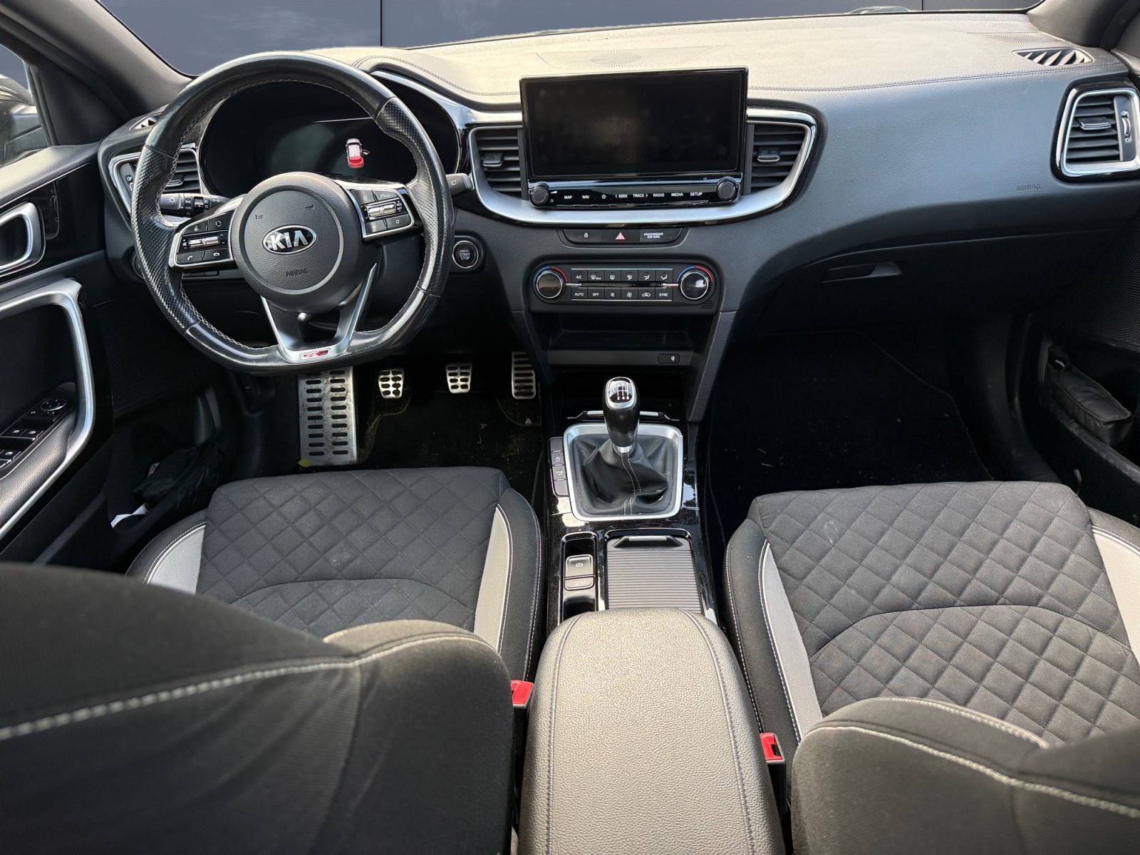 Kia Ceed 14