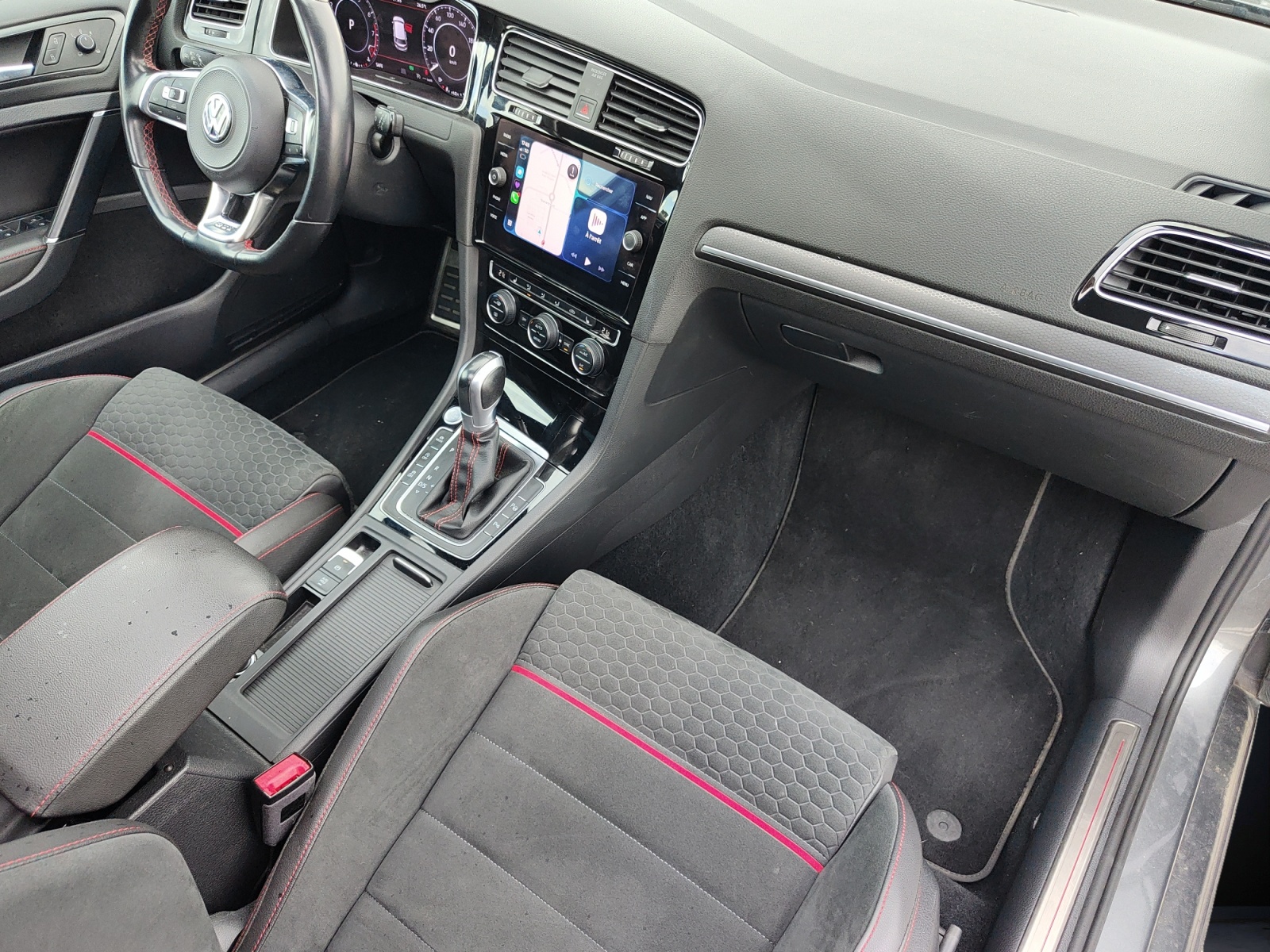 Volkswagen Golf 12