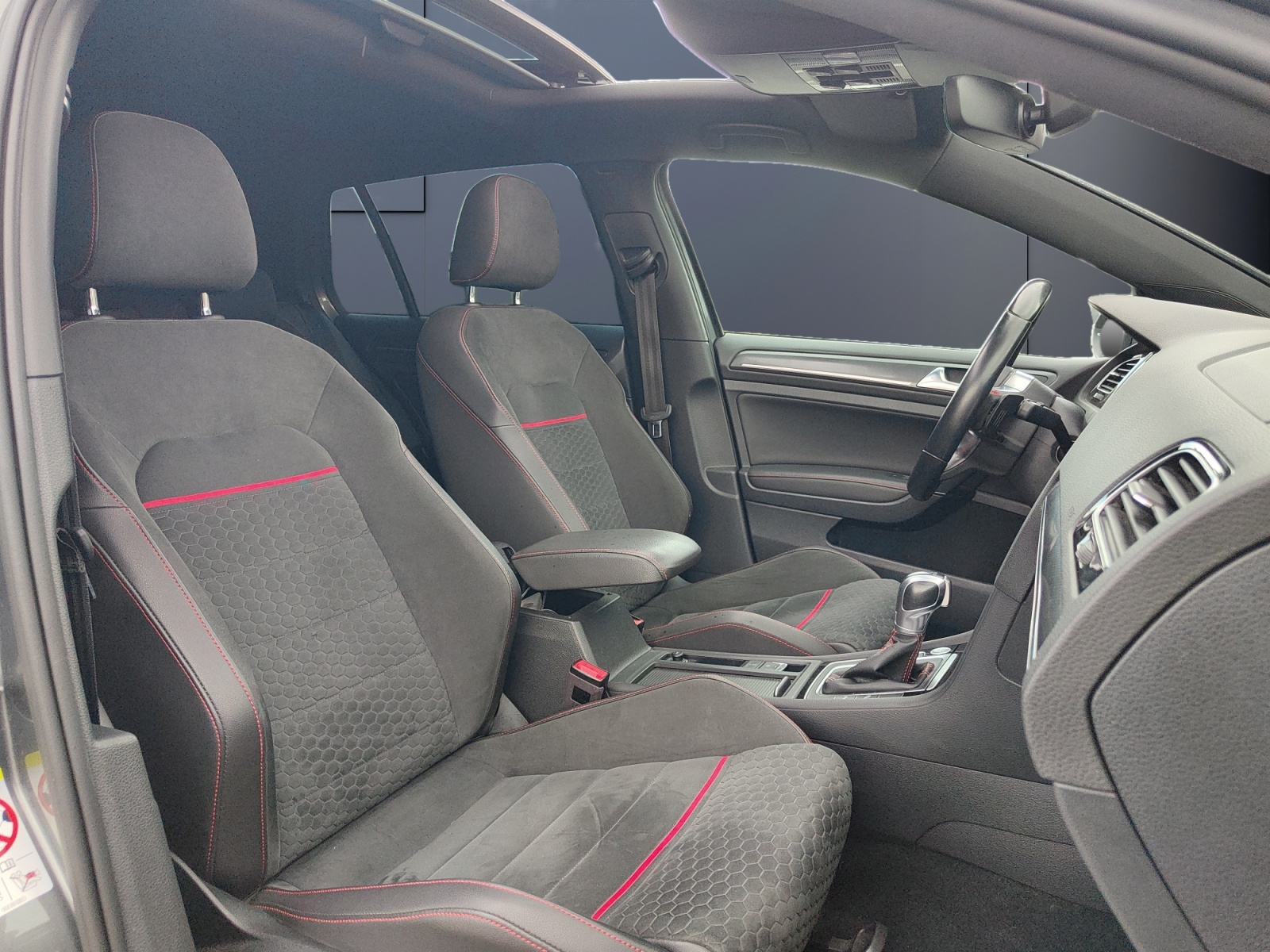 Volkswagen Golf 13