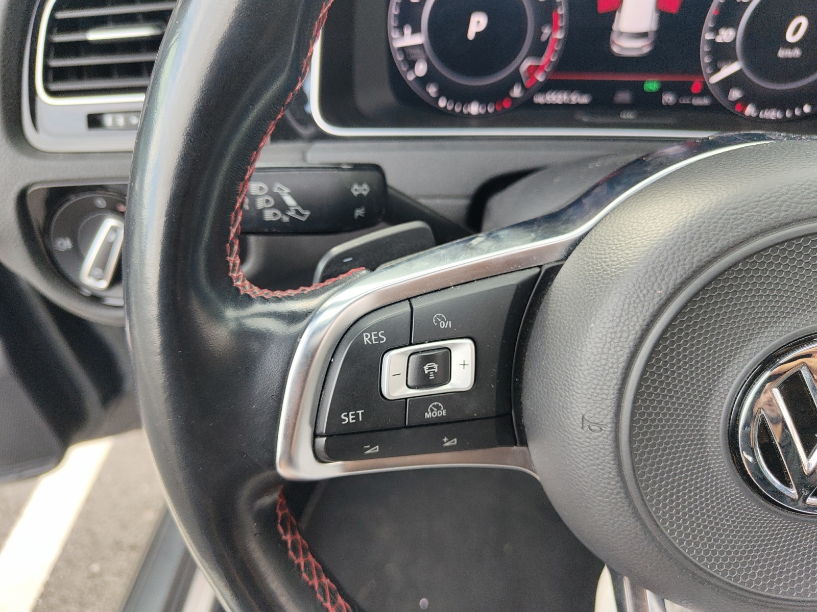 Volkswagen Golf 22