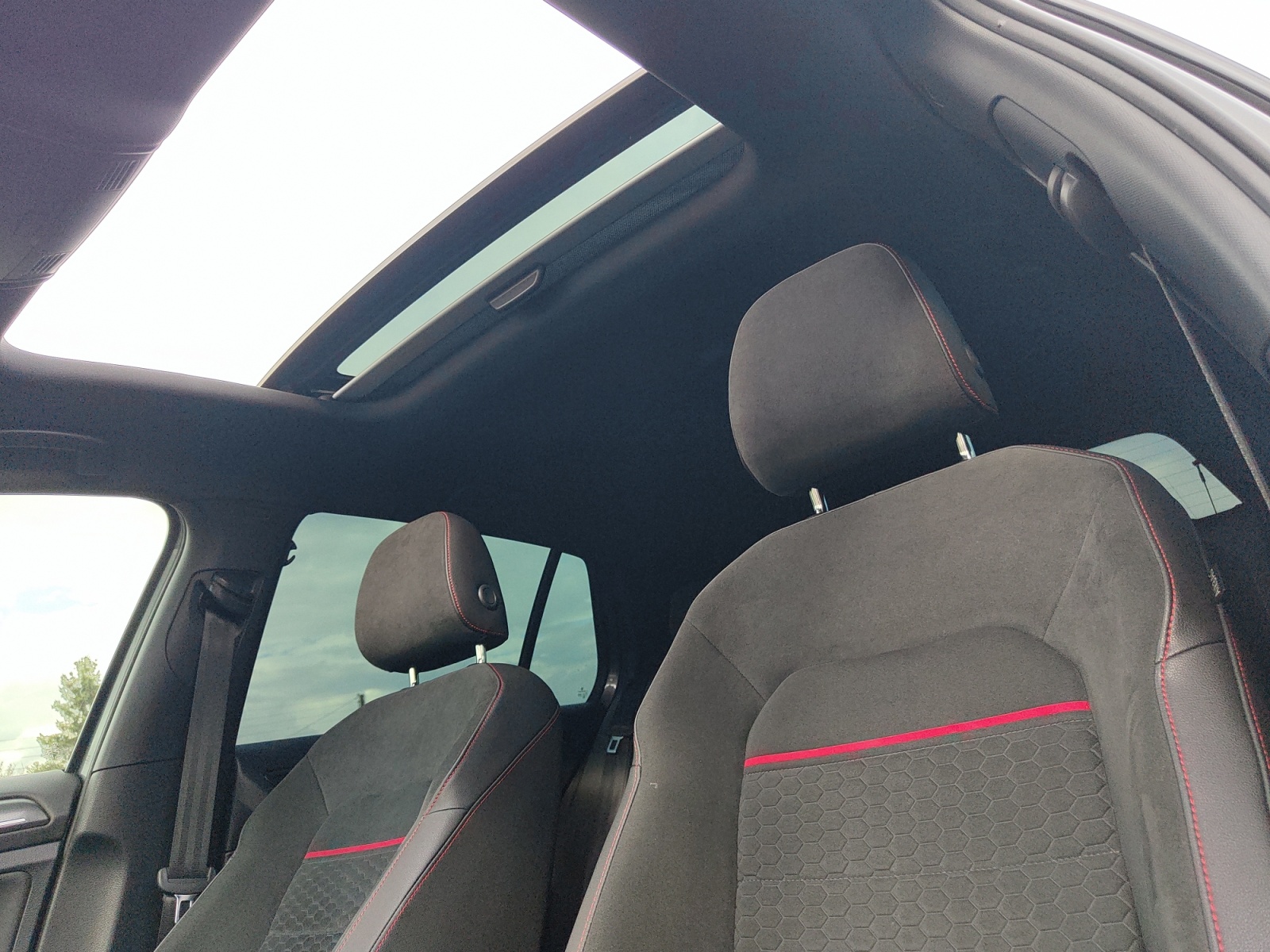 Volkswagen Golf 28